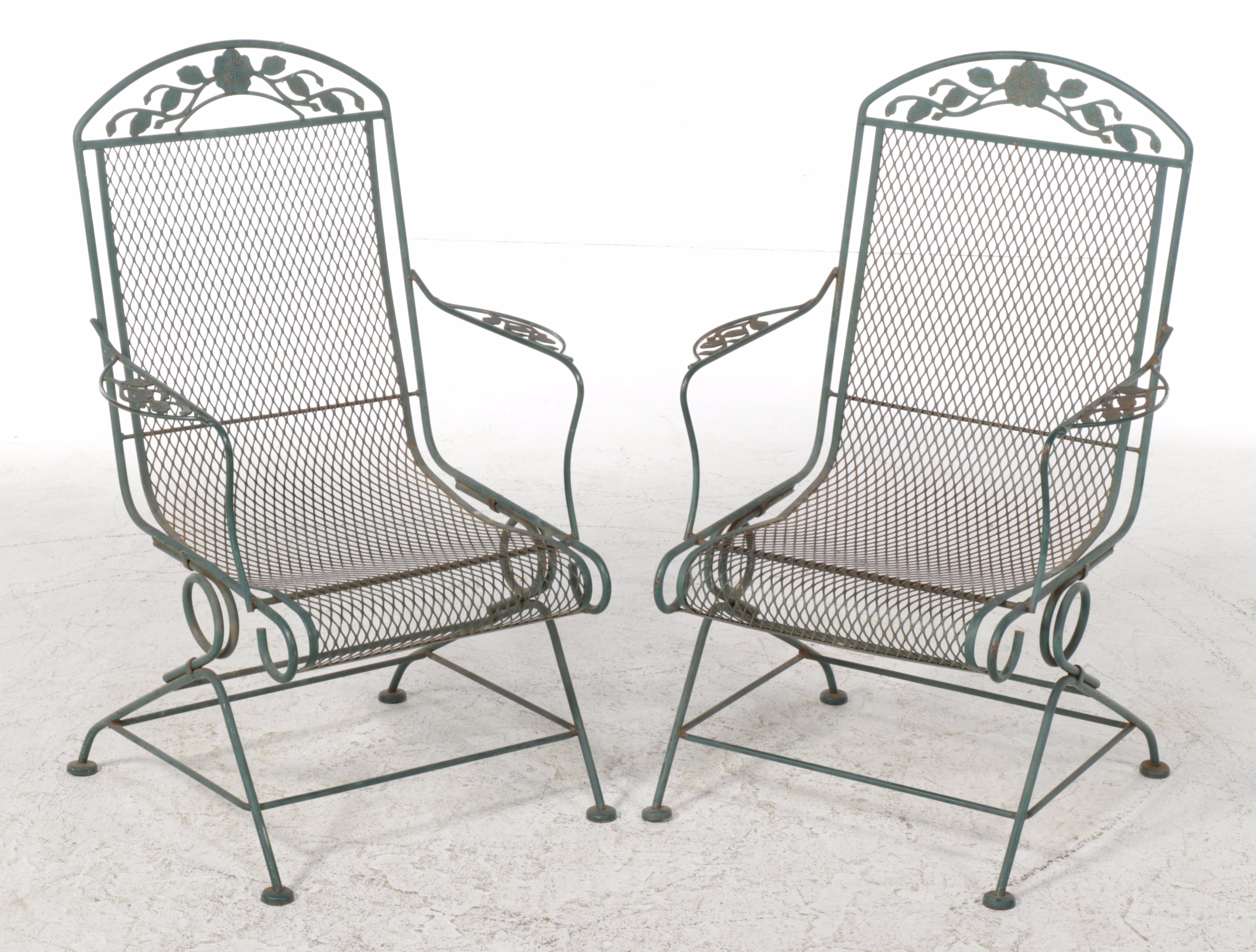Metal Mesh Patio Sling Rocker Chairs and Side Table