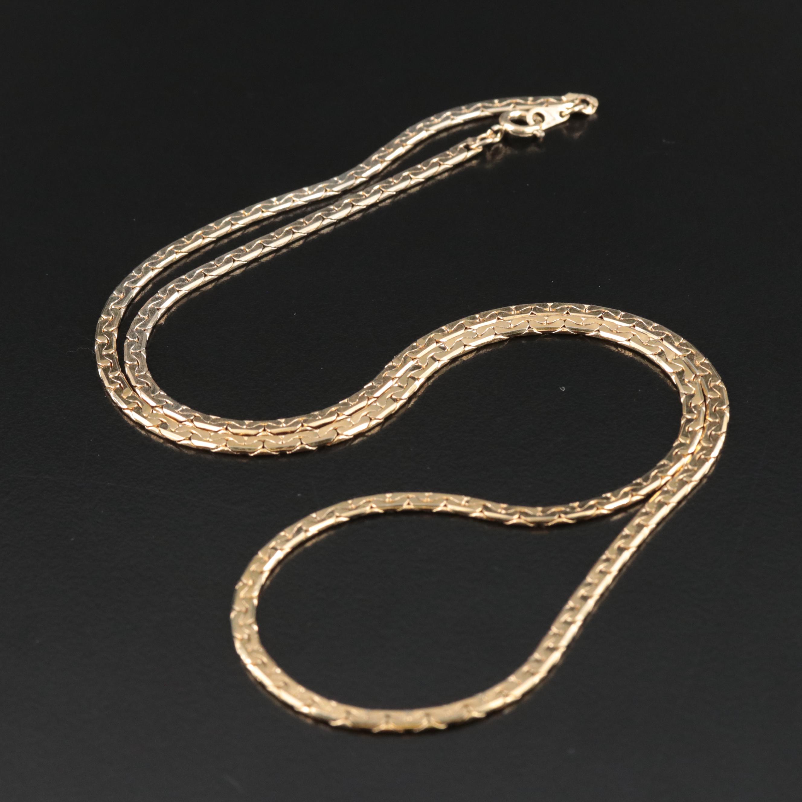 C-Link Chain Necklace