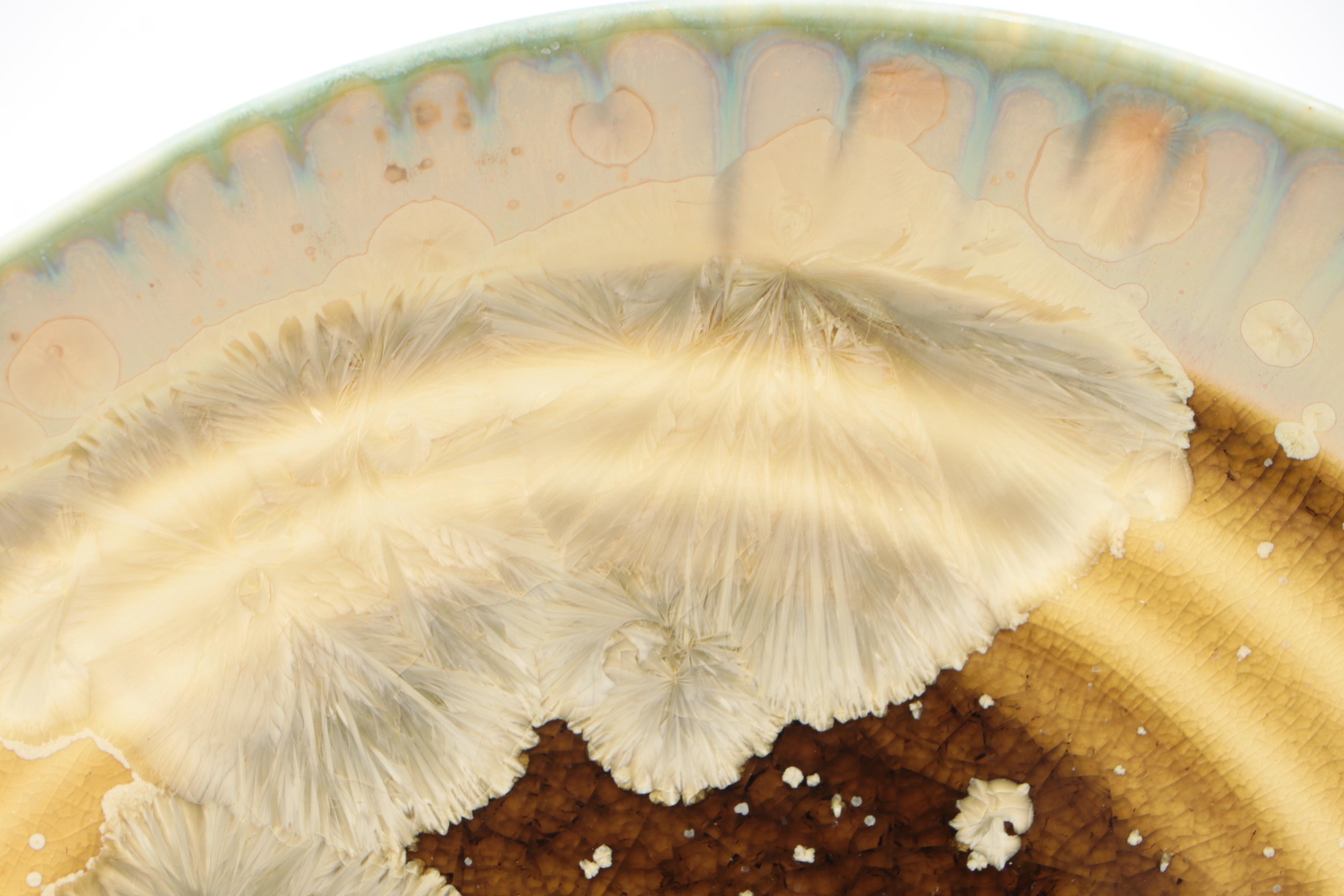 Edgecomb Pottery Ceramic Plate with Metal Plate Stand