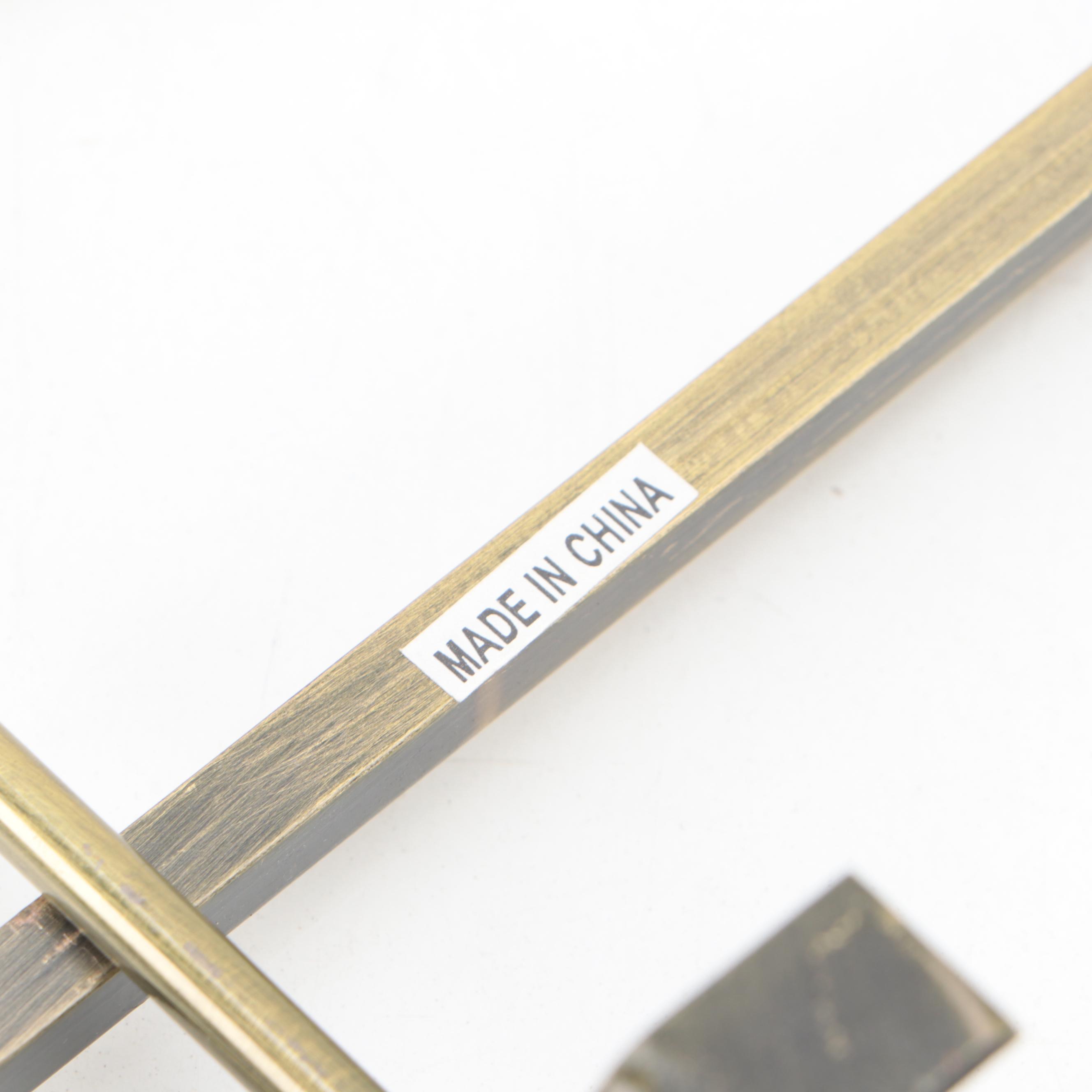 Edgecomb Pottery Ceramic Plate with Metal Plate Stand