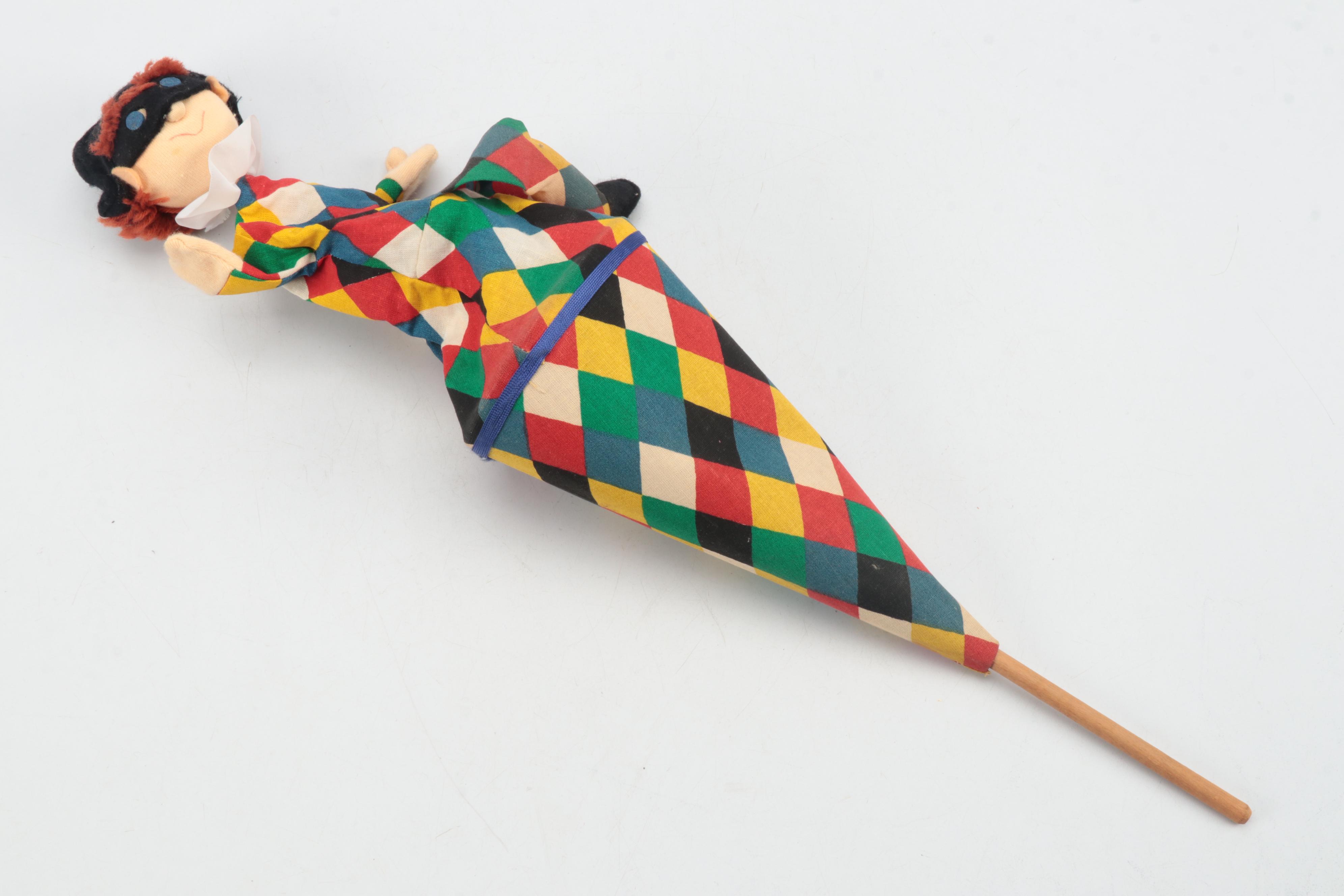 Clown Face Wall Plaque with Pop Up Puppet and Other Decor