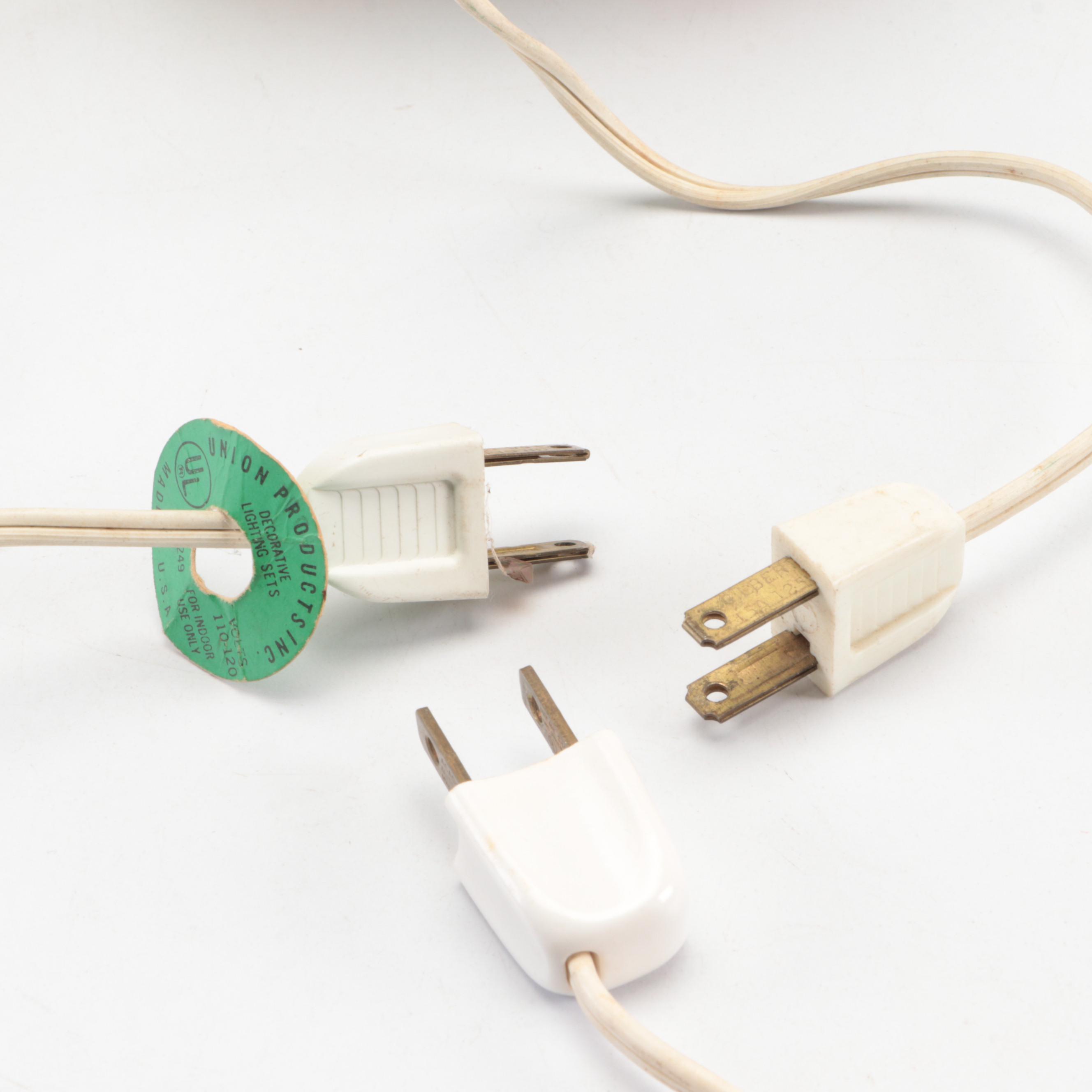 Holland Mold Illuminated Ceramic Christmas Tree with Holiday Blow Molds