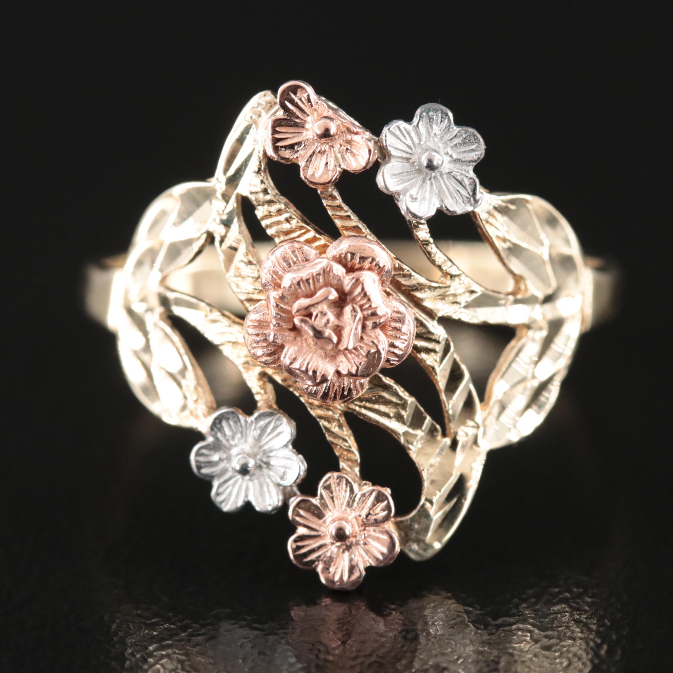 10K Tri-Color Flower Ring