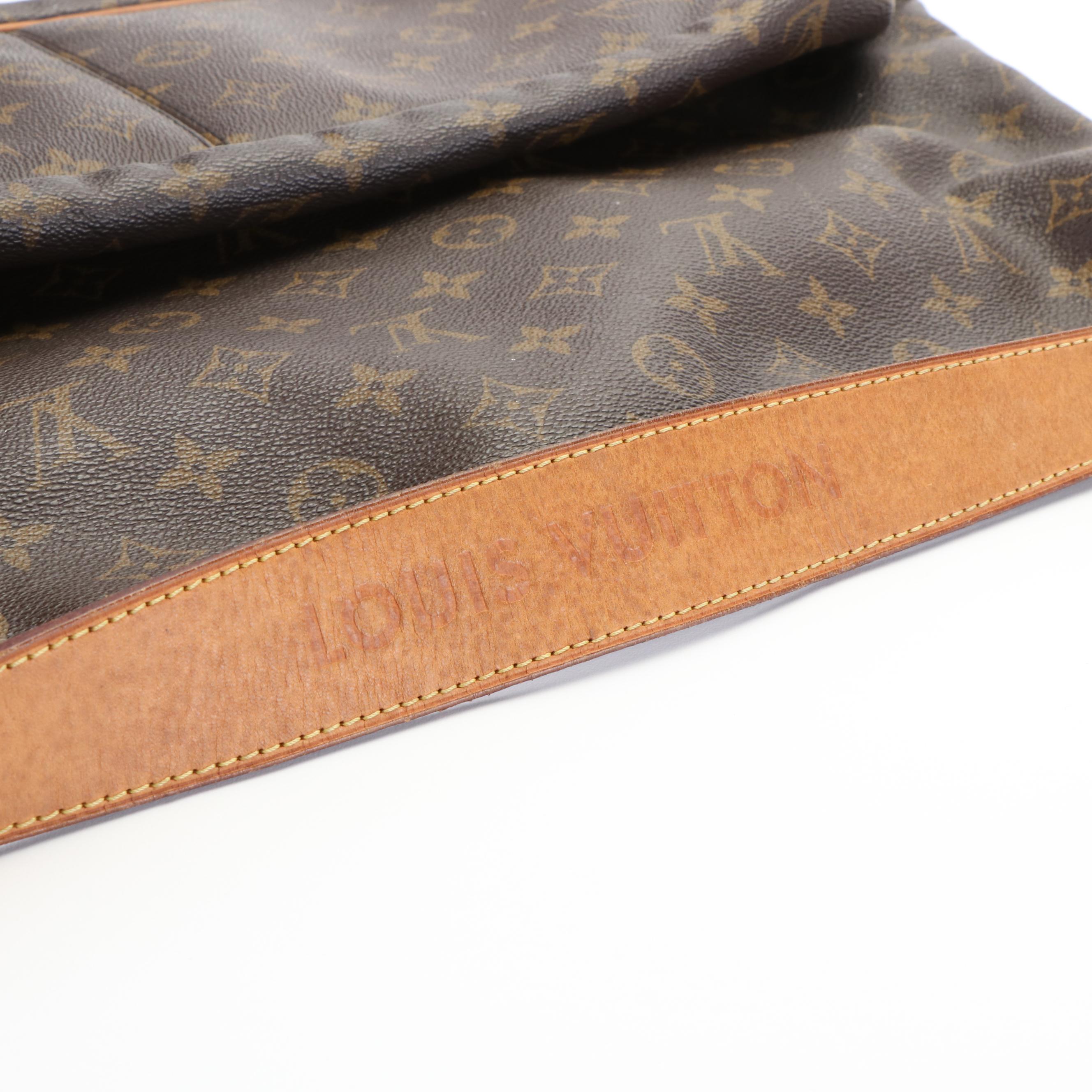 Louis Vuitton Delightful MM Bag in Monogram Coated Canvas and Leather