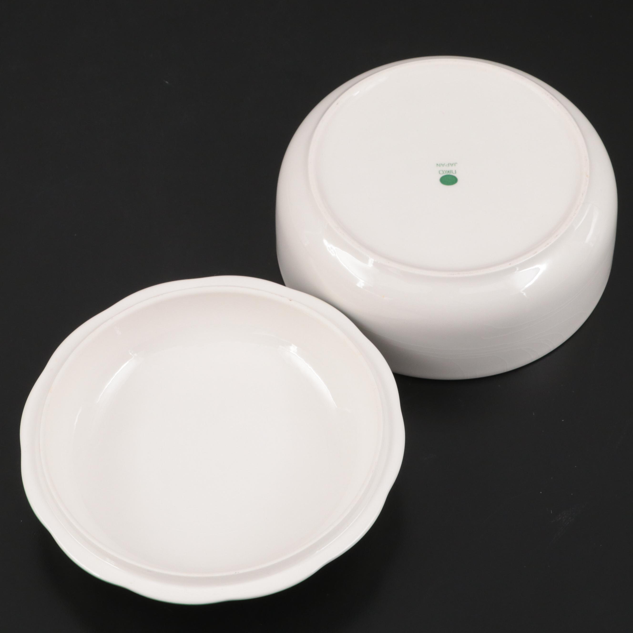 Mikasa Bone China "Ribbon Holly" Cake Plate and Server with Box