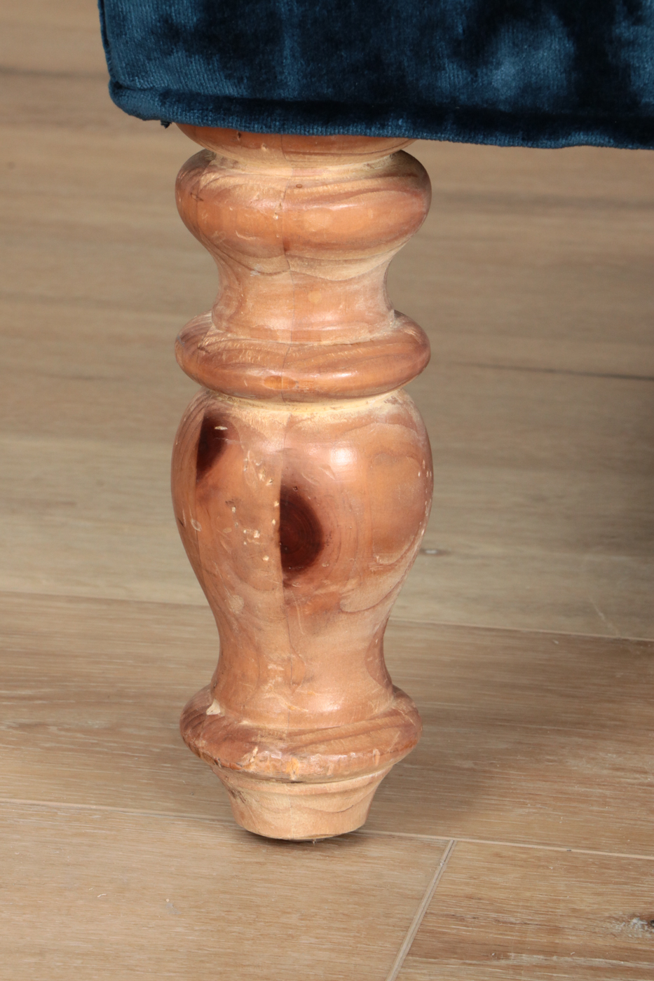 Broyhill Custom Dual-Upholstered Wingback Settee