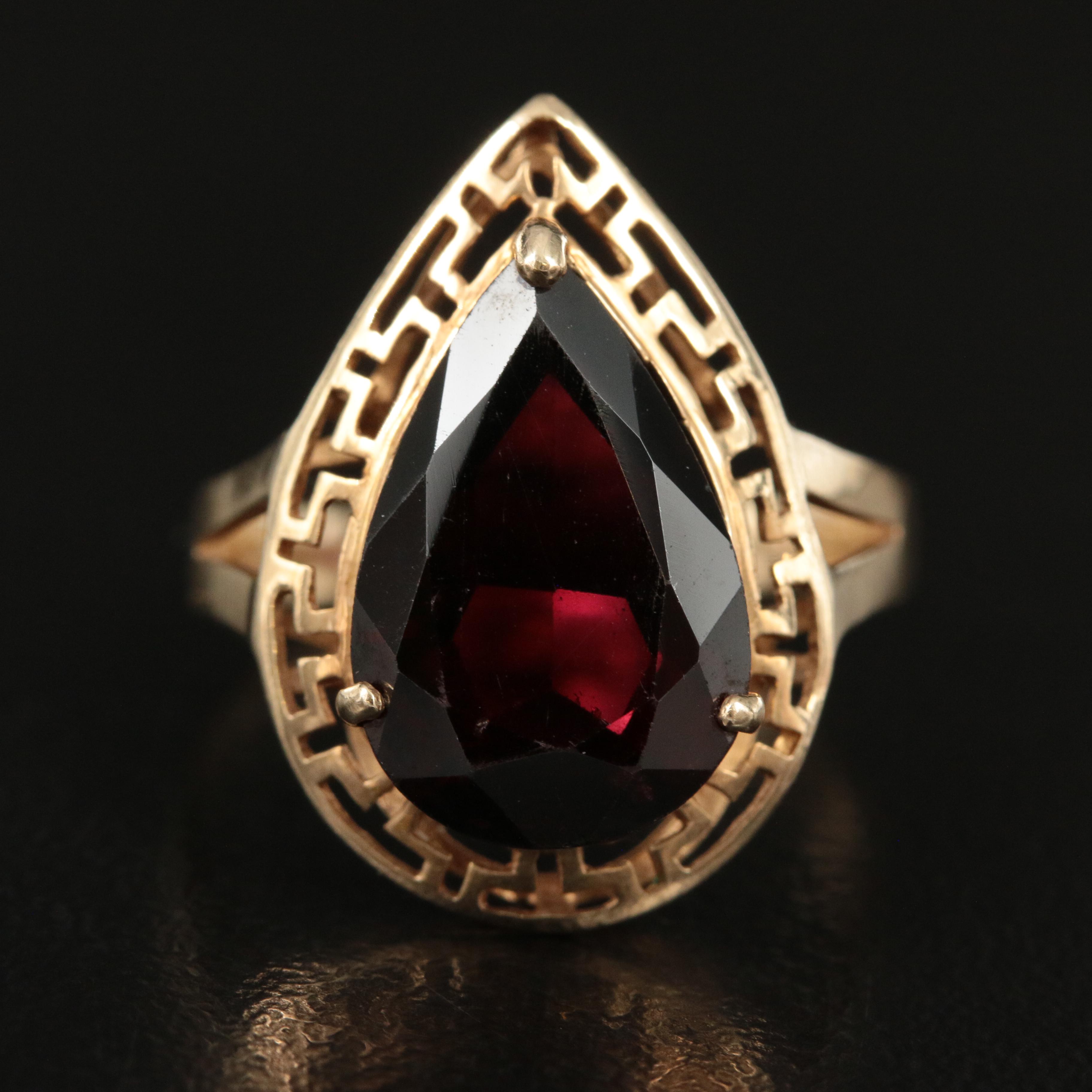 10K Garnet Ring
