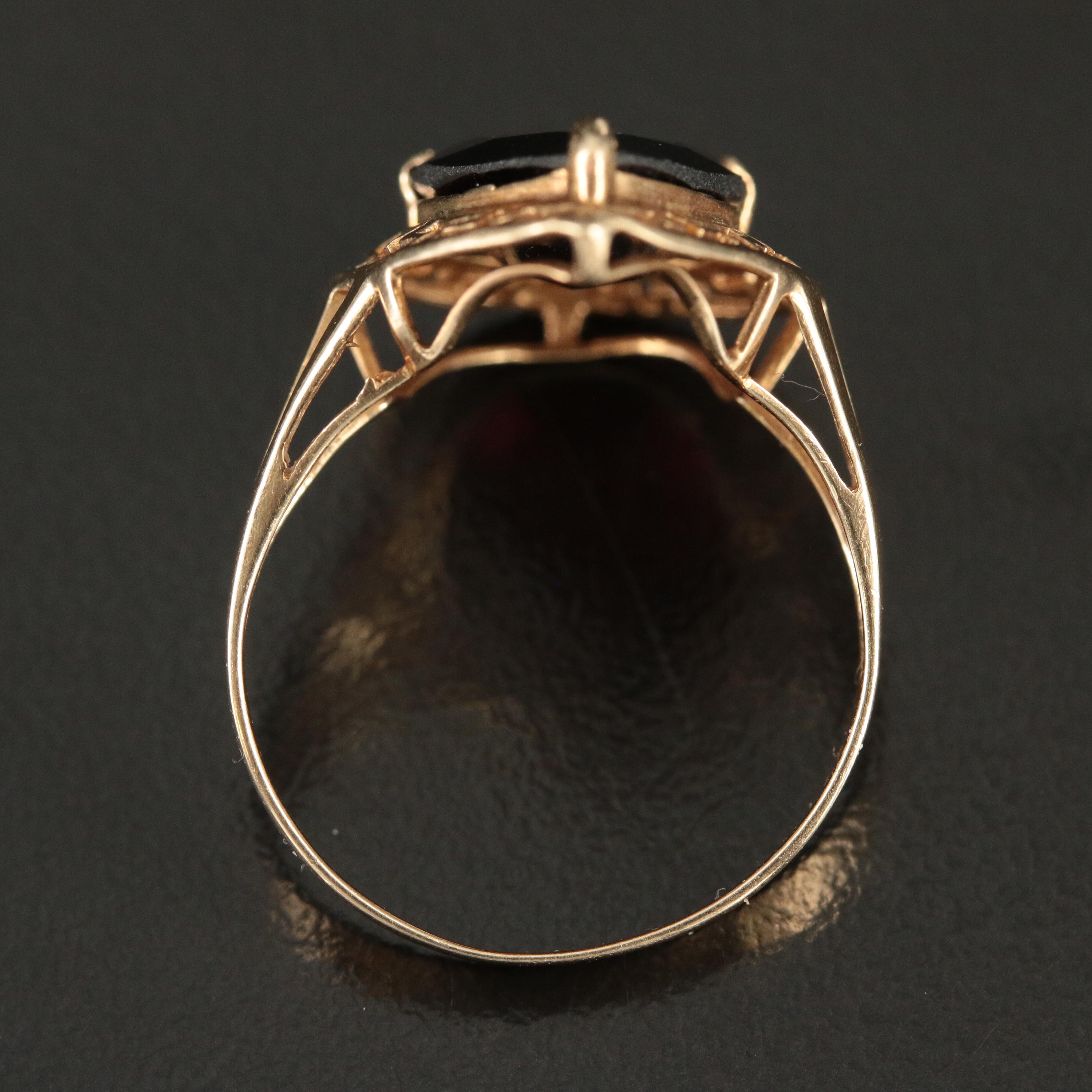10K Garnet Ring