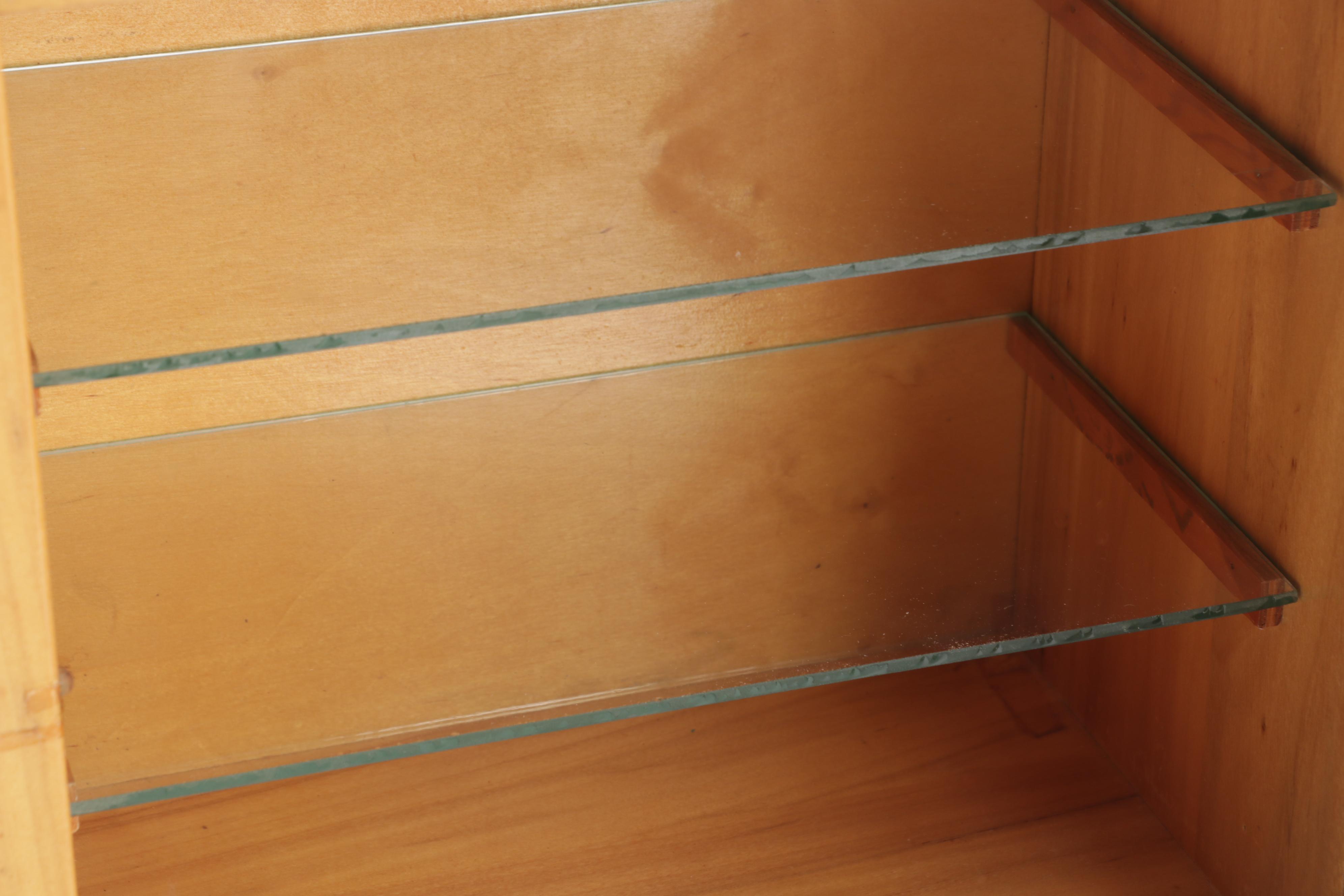 Wooden Barber Shop Sterilizer Cabinet