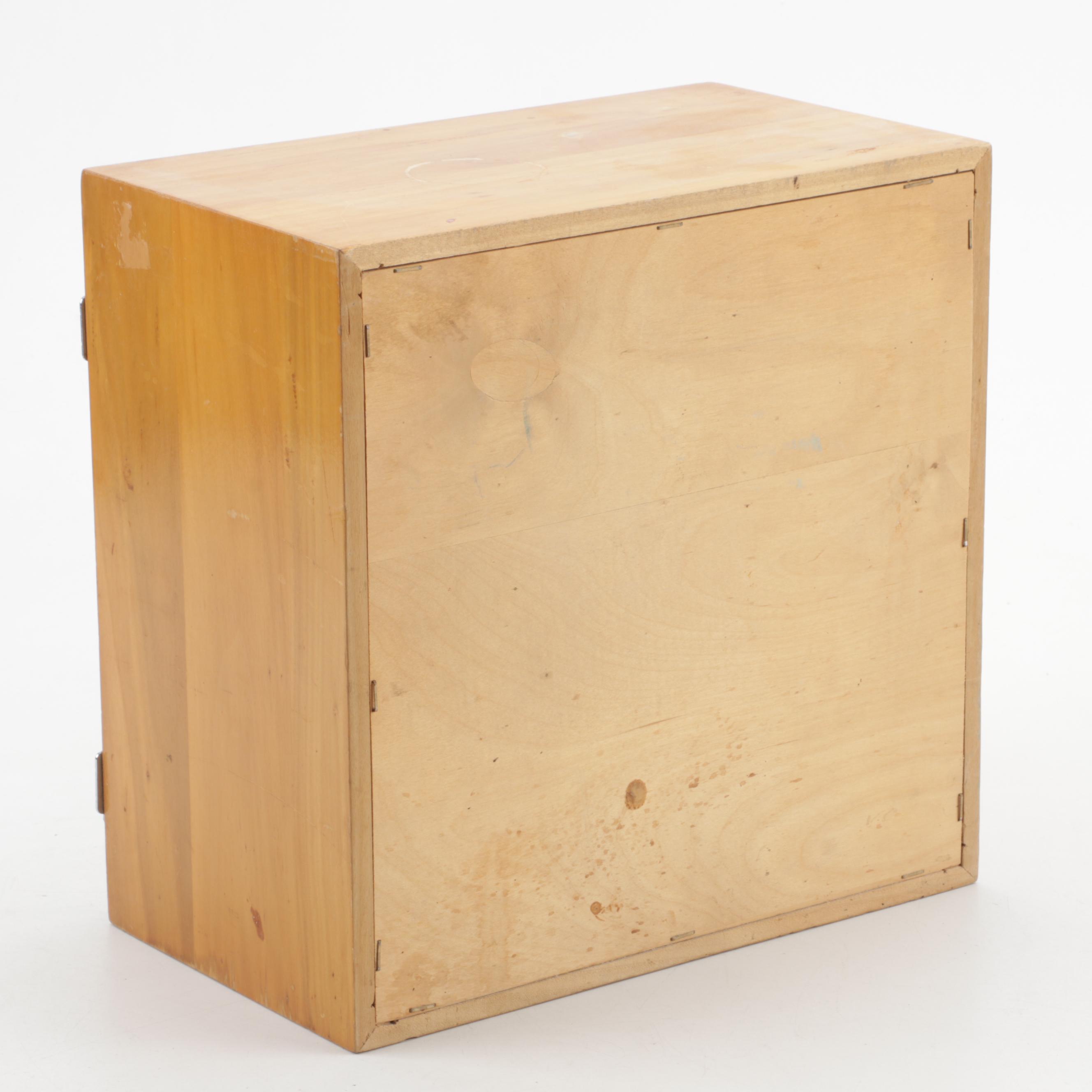 Wooden Barber Shop Sterilizer Cabinet