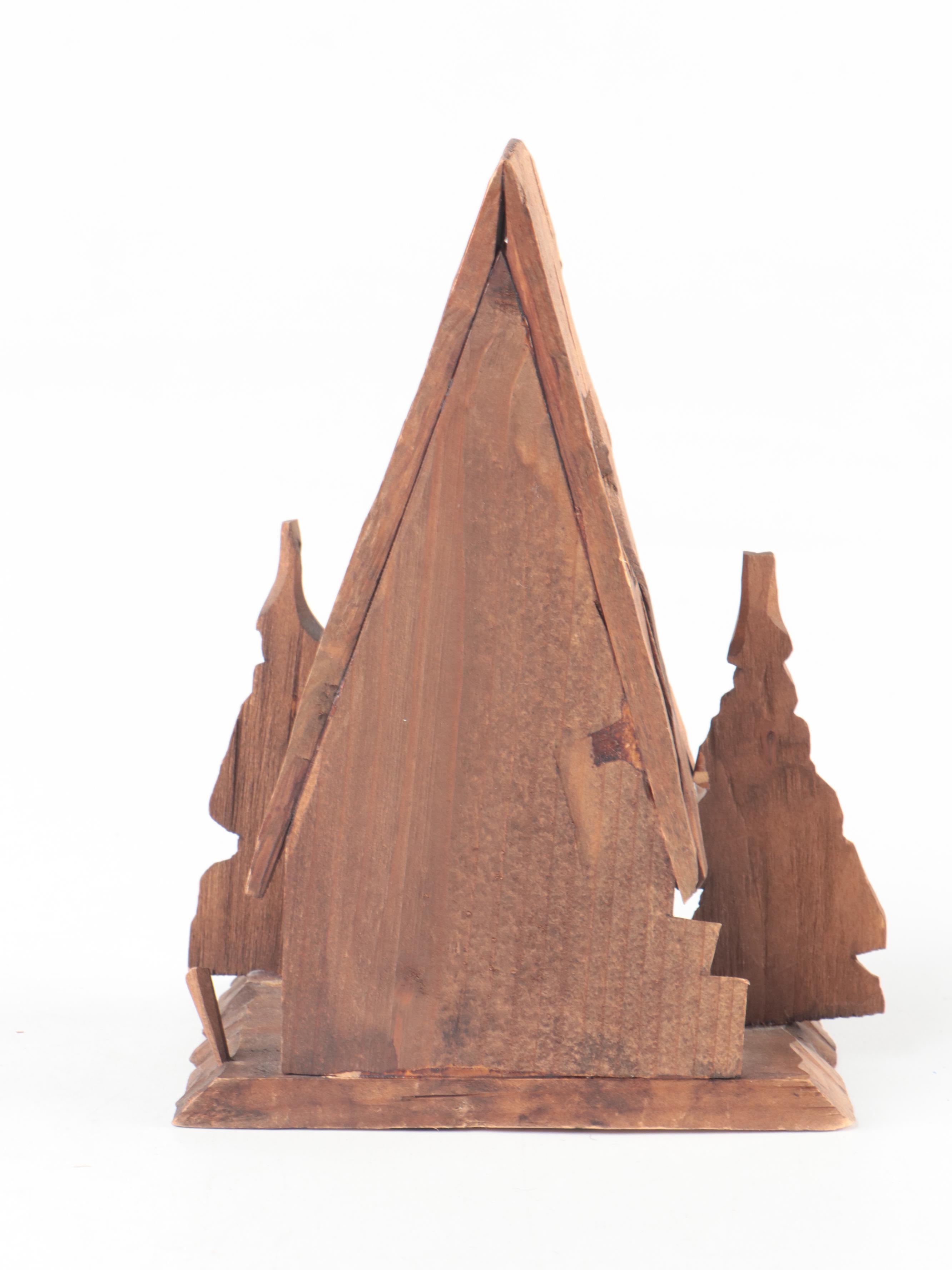 Plastic Santa Serving Bowl and Other Christmas Décor