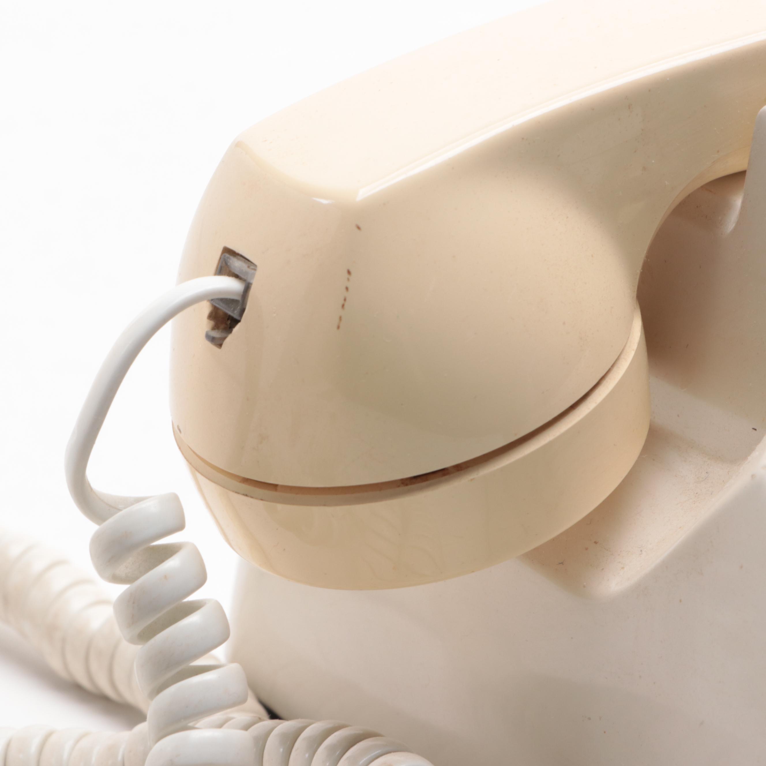 Western Electric 500DM Rotary Dial Telephone