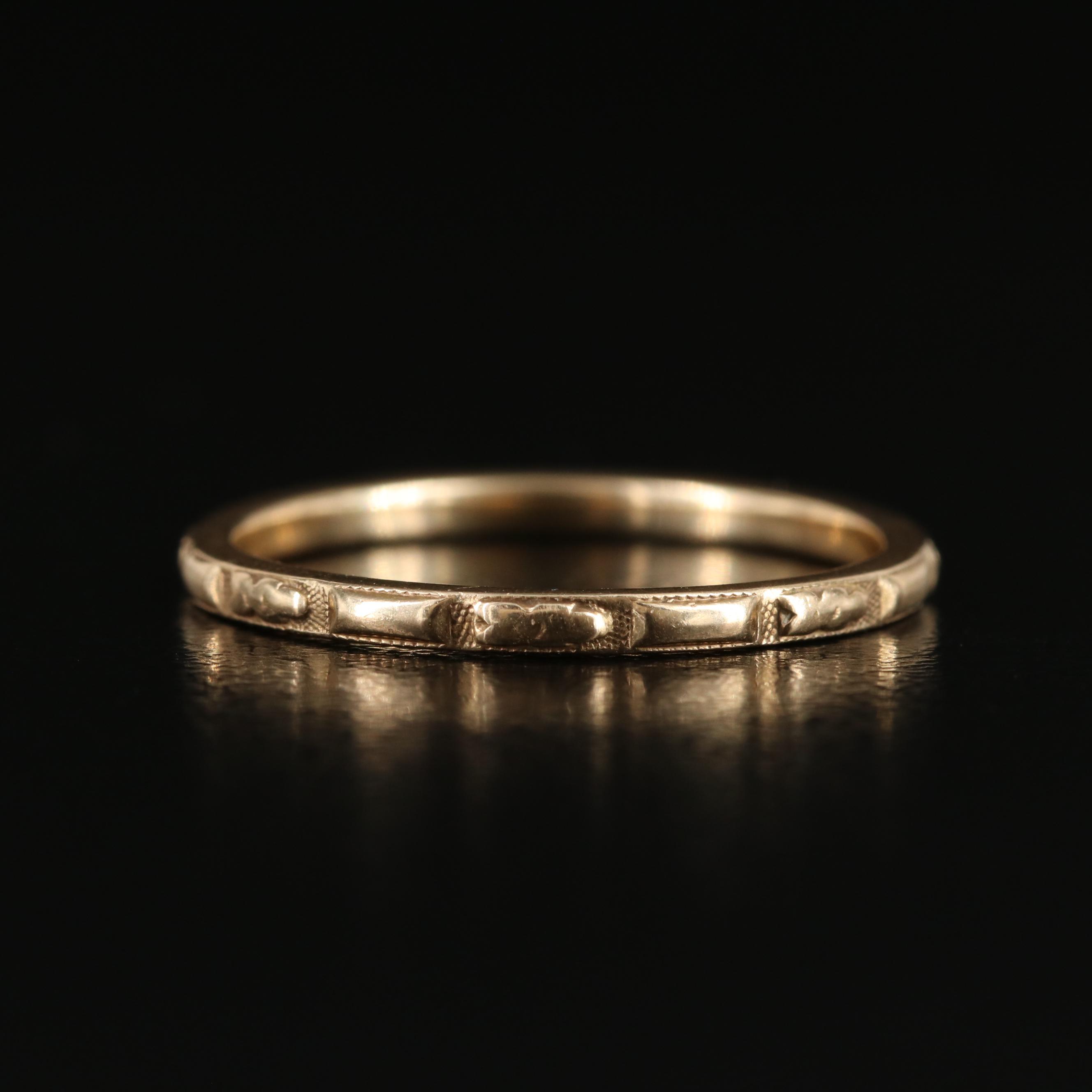 Vintage 14K Floral Band