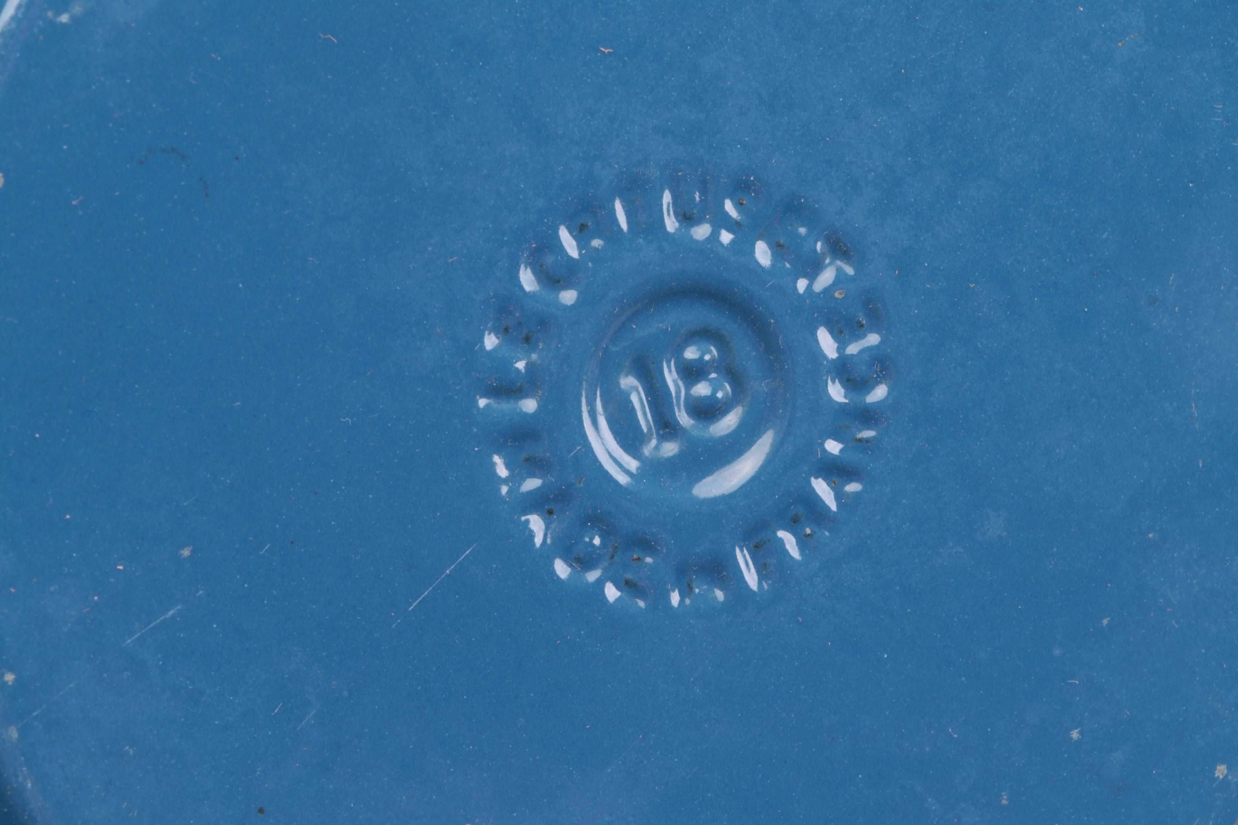 Le Creuset Cast Iron Enamel Pots and Pans with Stoneware Ramekins