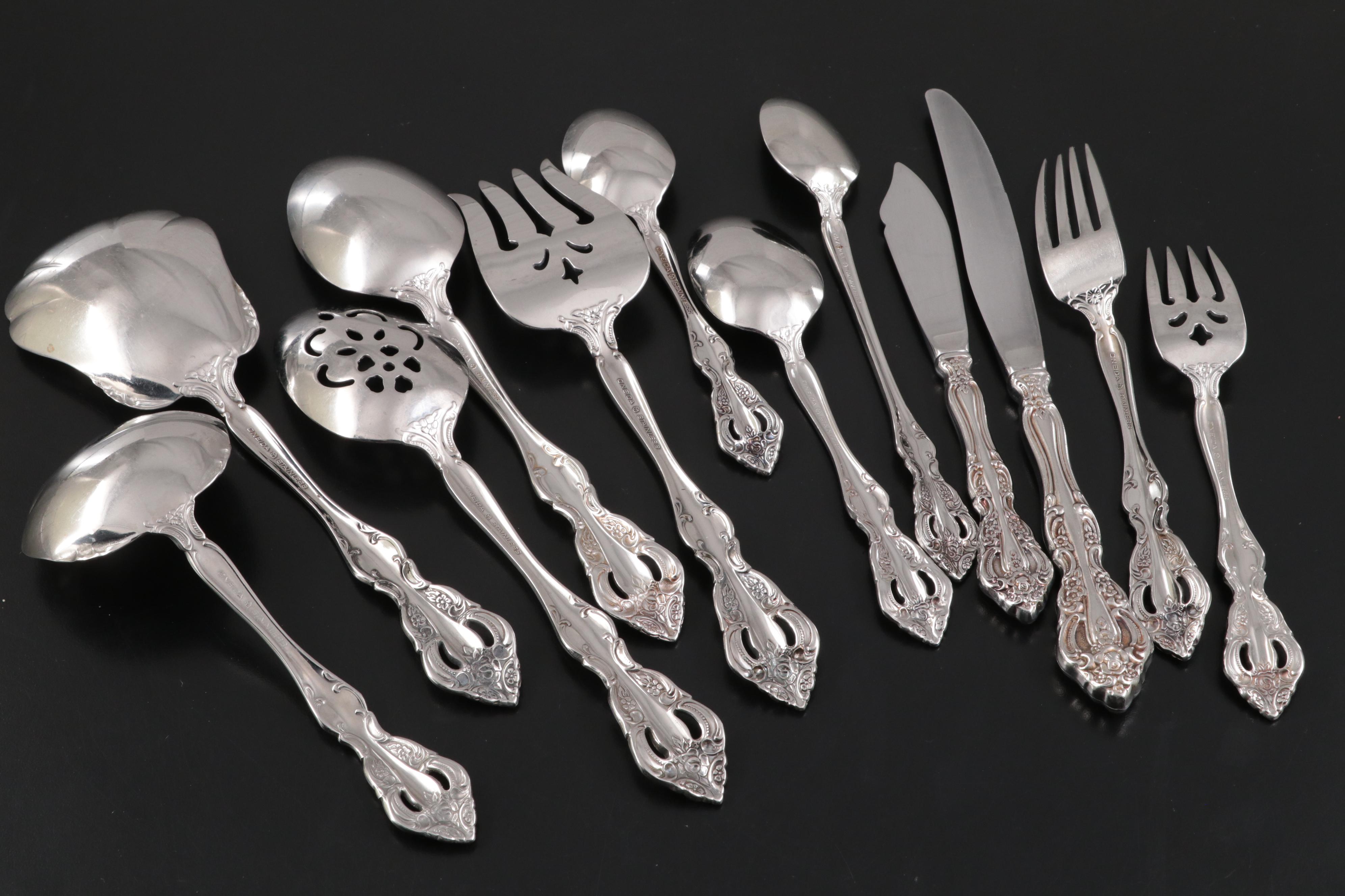 Oneida "Michelangelo" Stainless Steel Flatware in Storage Chest