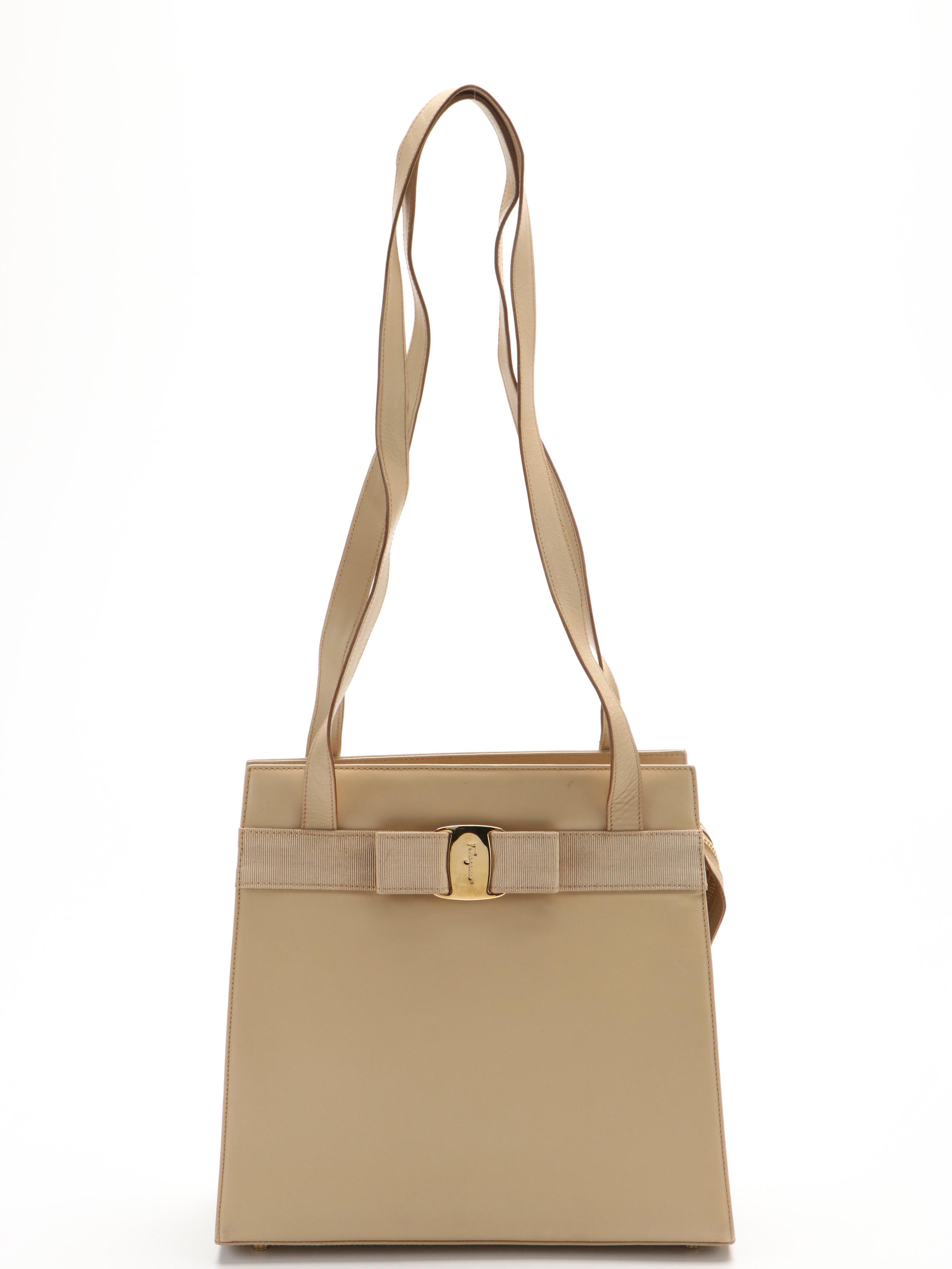 Salvatore Ferragamo Vara Bow leather Tote Bag