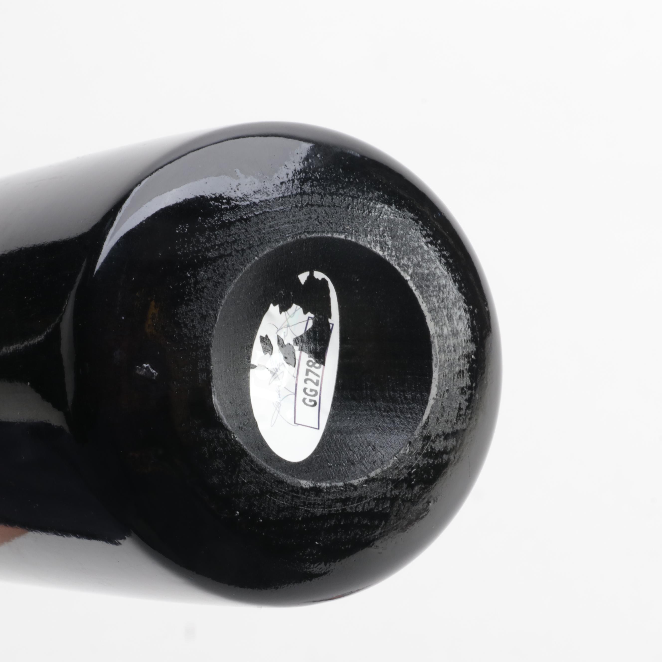 Freddie Freeman Signed Player Issued Marucci CB15-M Pro Model Baseball Bat