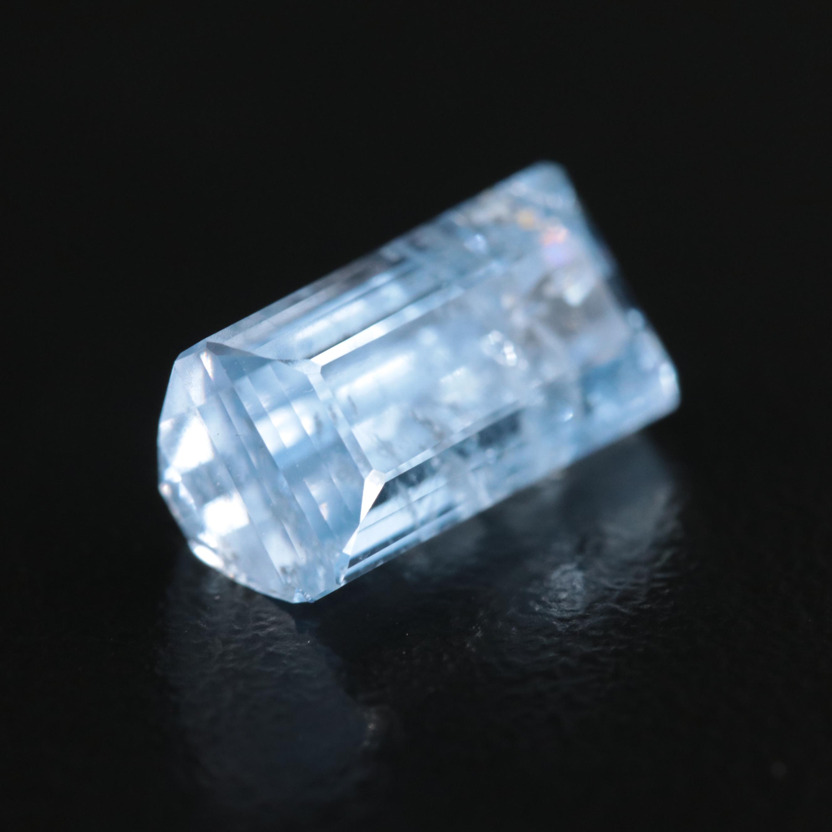 Loose 4.77 CT Maxixe Beryl