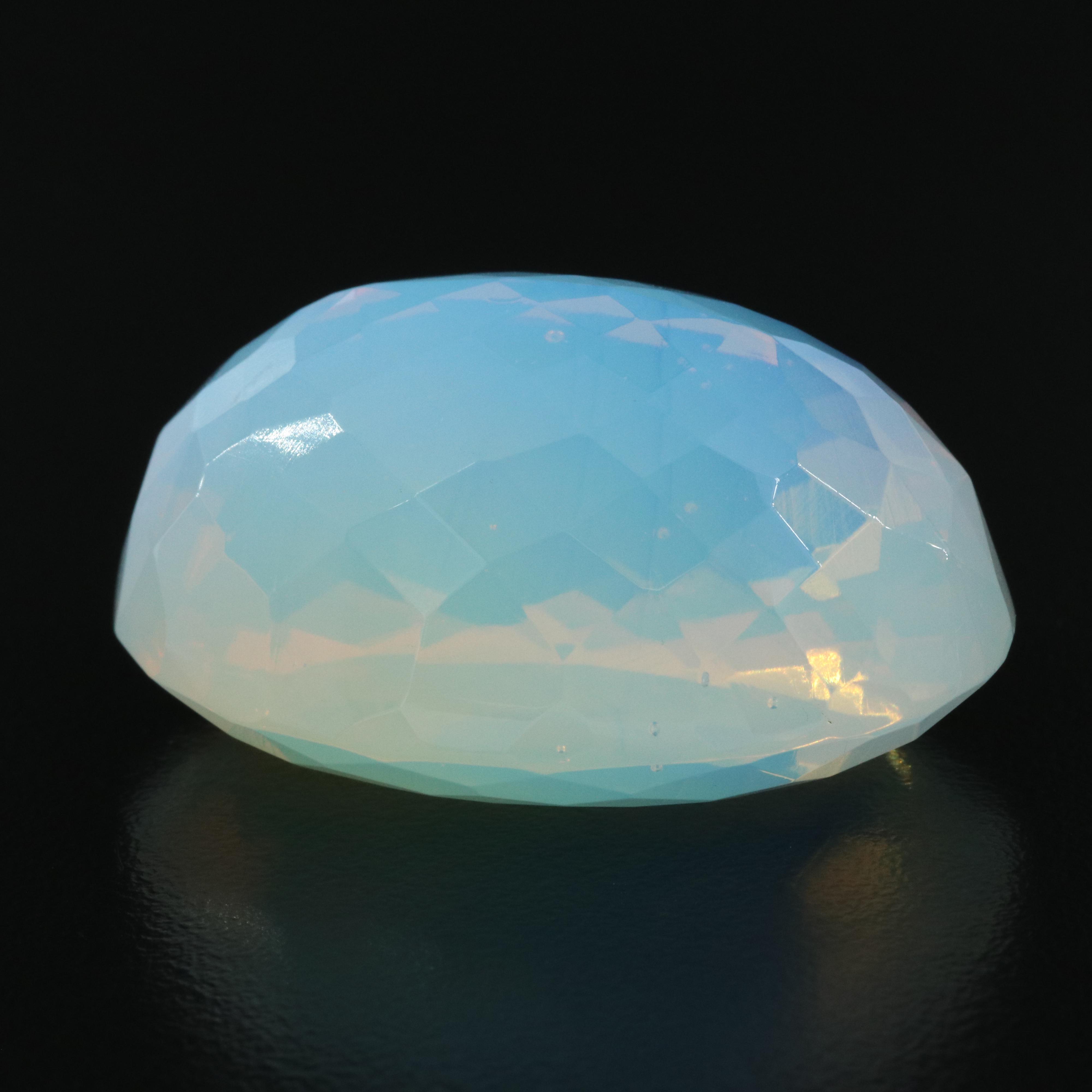 Loose 164.62 CT Glass