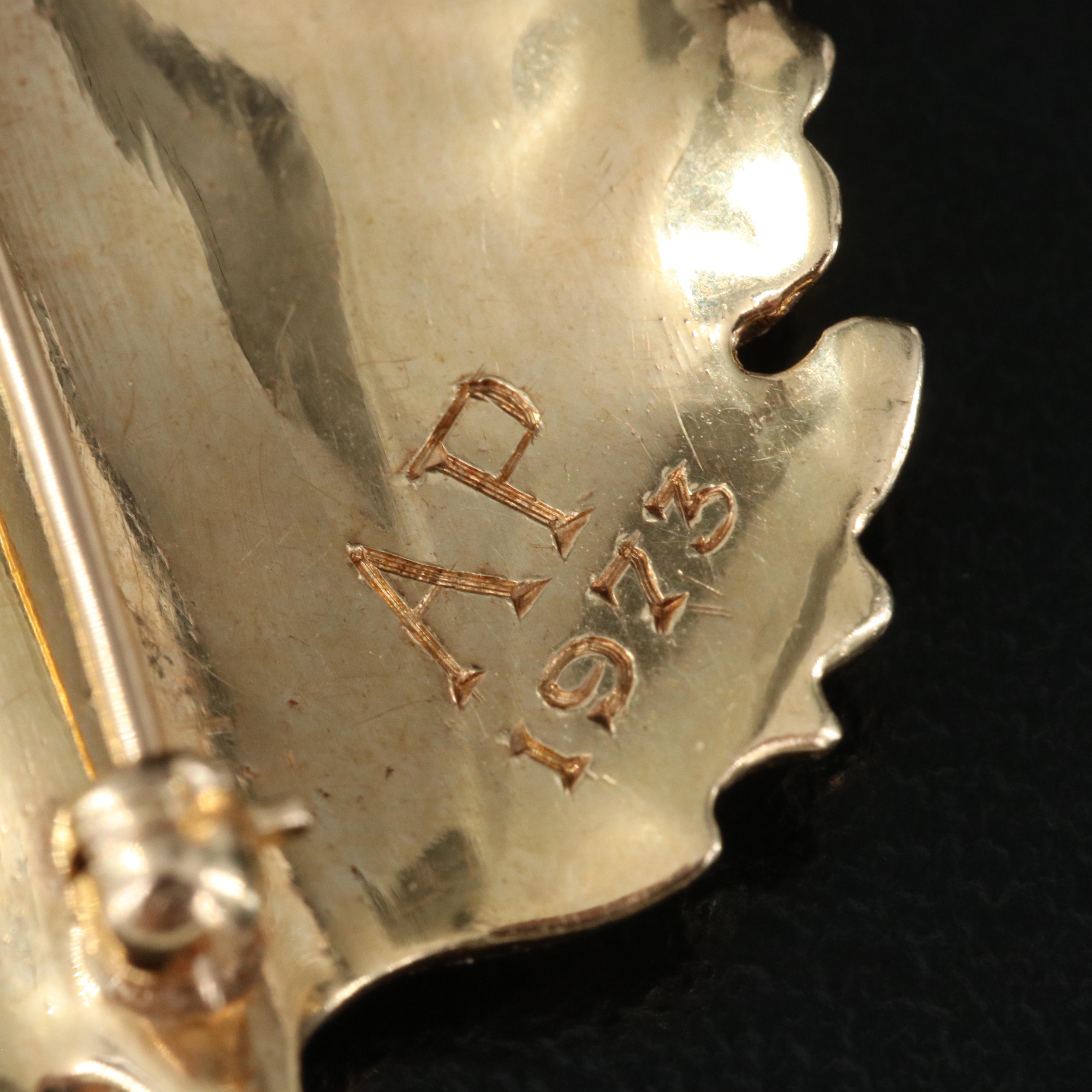 14K Maple Leaf Brooch