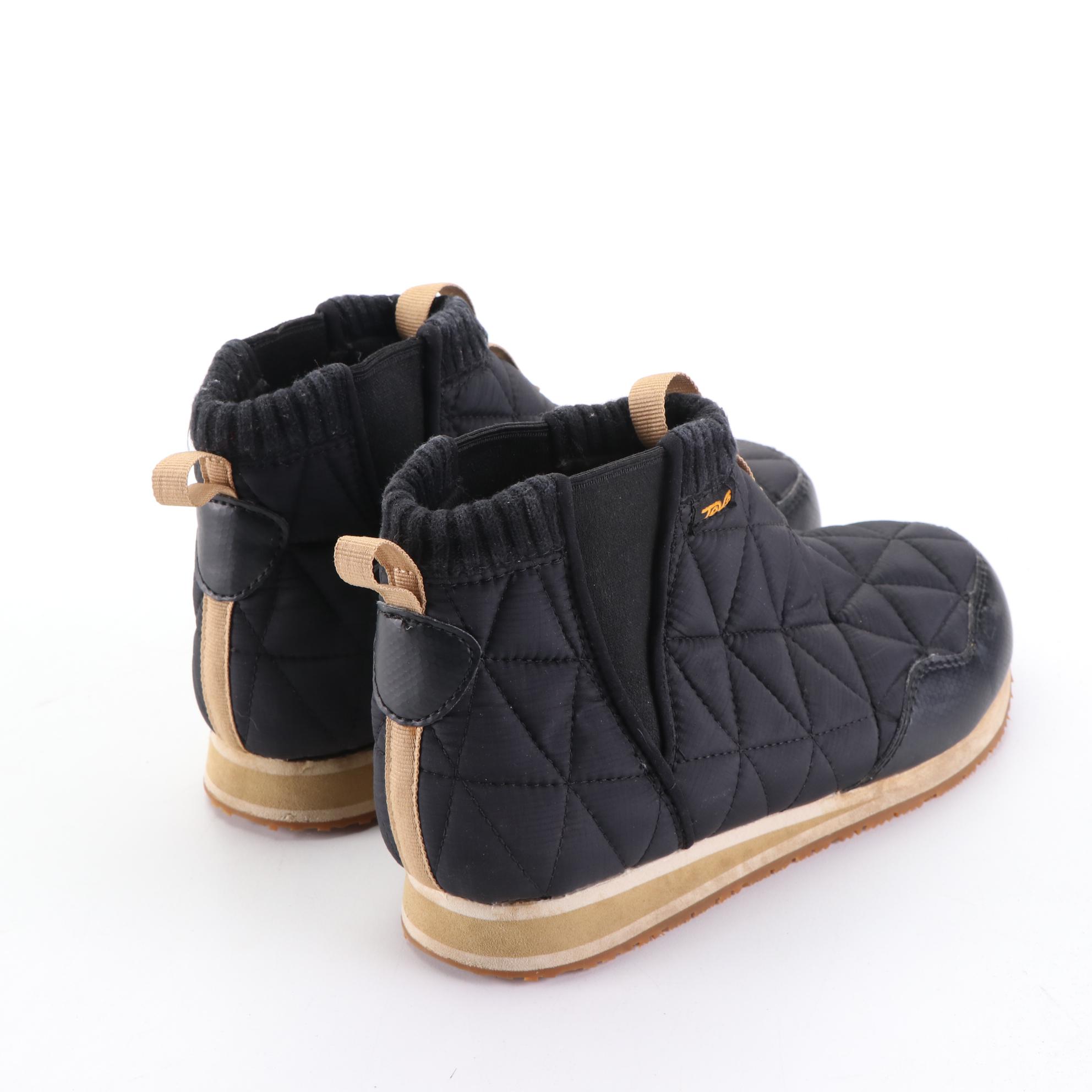 Hunter Rain Boots, Cushionaire Sandals, Teva Midi Boots, & Vans Slip-On Shoes