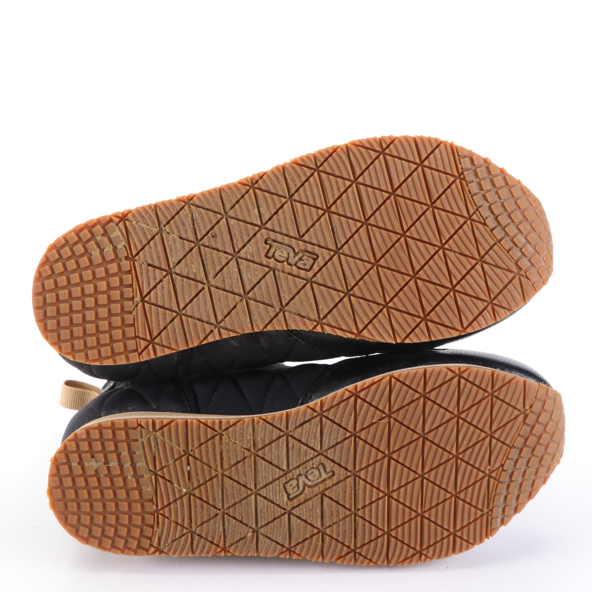 Hunter Rain Boots, Cushionaire Sandals, Teva Midi Boots, & Vans Slip-On Shoes