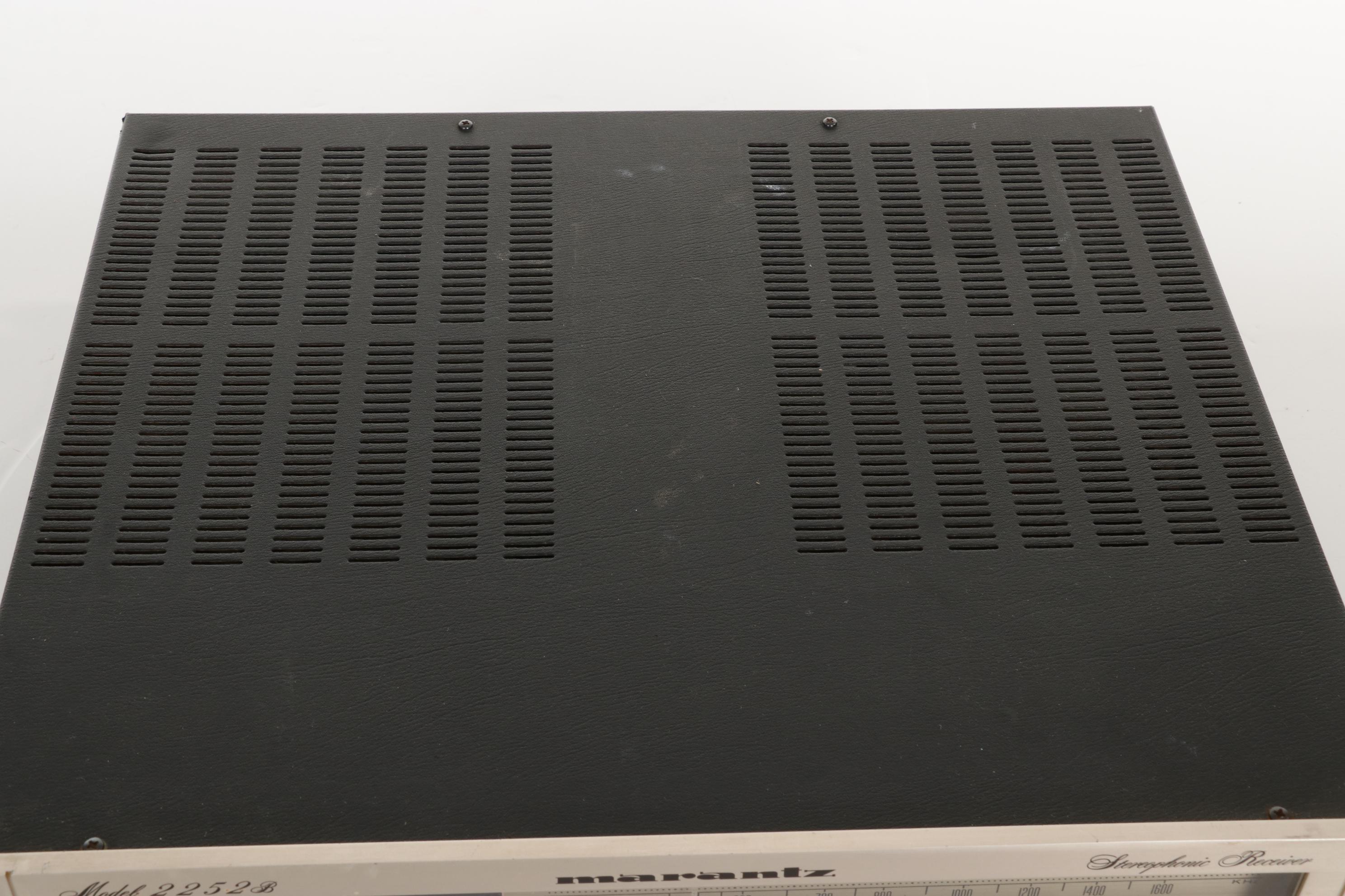 Marantz Model 2252B Stereophonic Receiver, 1977-1979