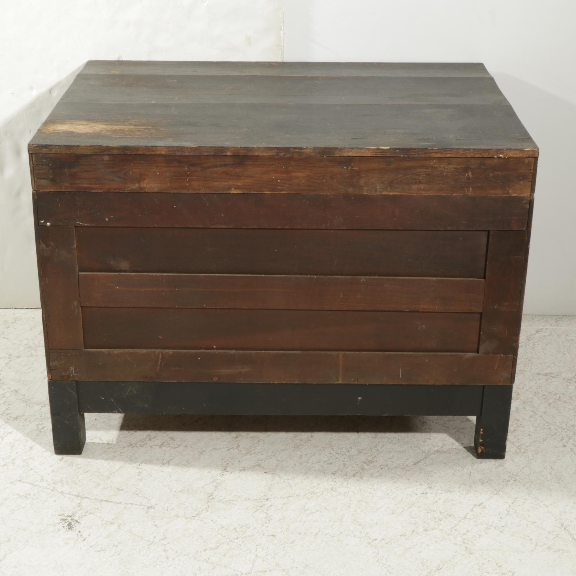 Economy Drawing Table Co. Late Victorian Wooden Flat File Cabinet, Early 20th C