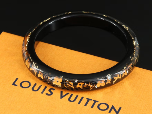 LOUIS VUITTON Yellow Enamel Braided Rope Fleur Charm Bracelet