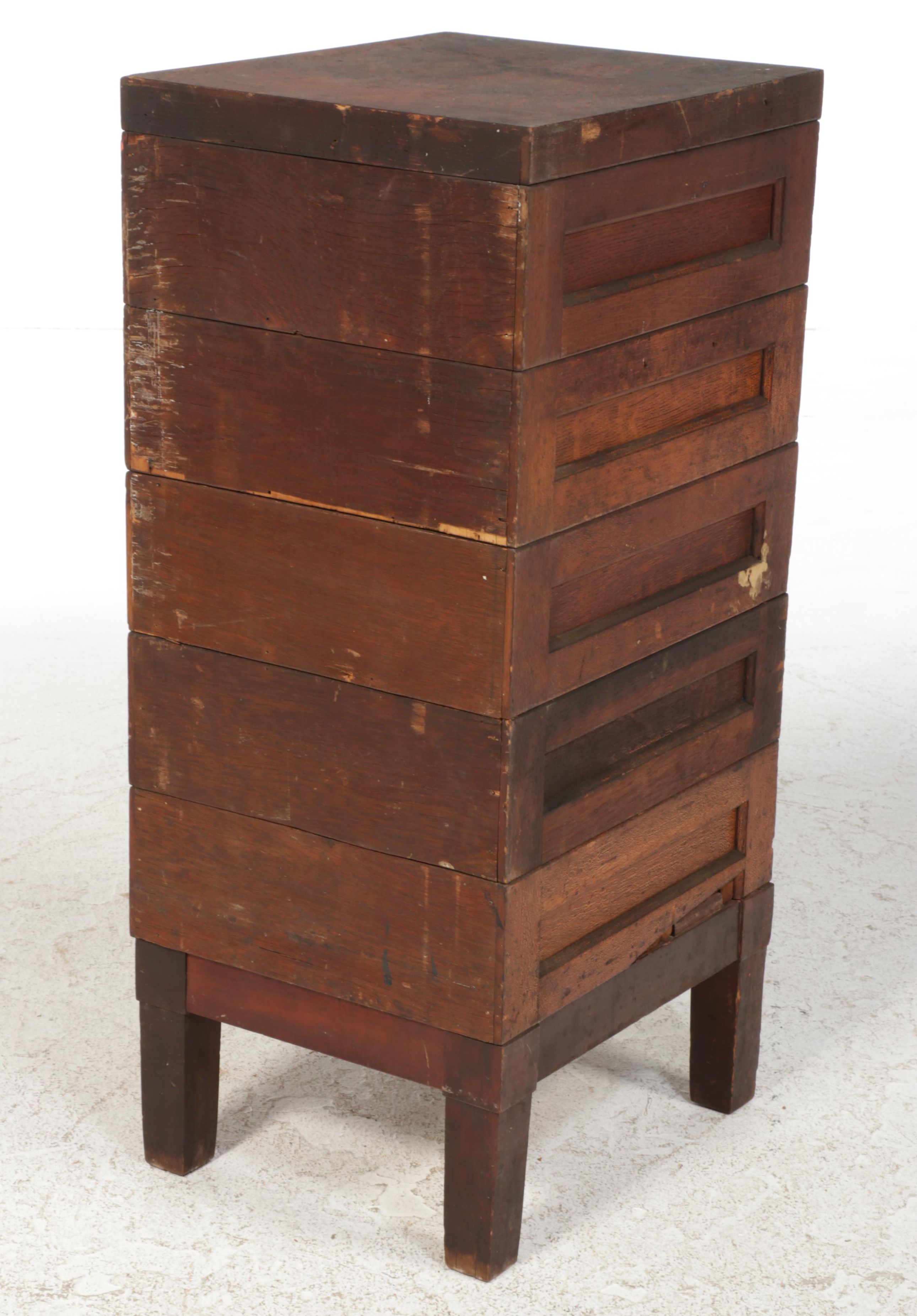 Shaw Walker Oak Five-Drawer Assembled Chest, Early 20th Century