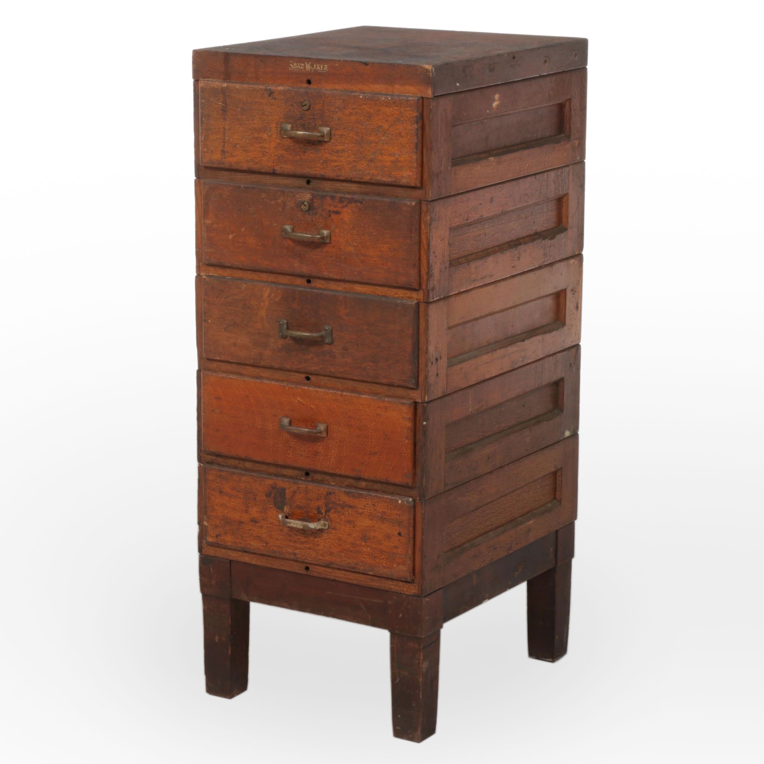 Shaw Walker Oak Five-Drawer Assembled Chest, Early 20th Century