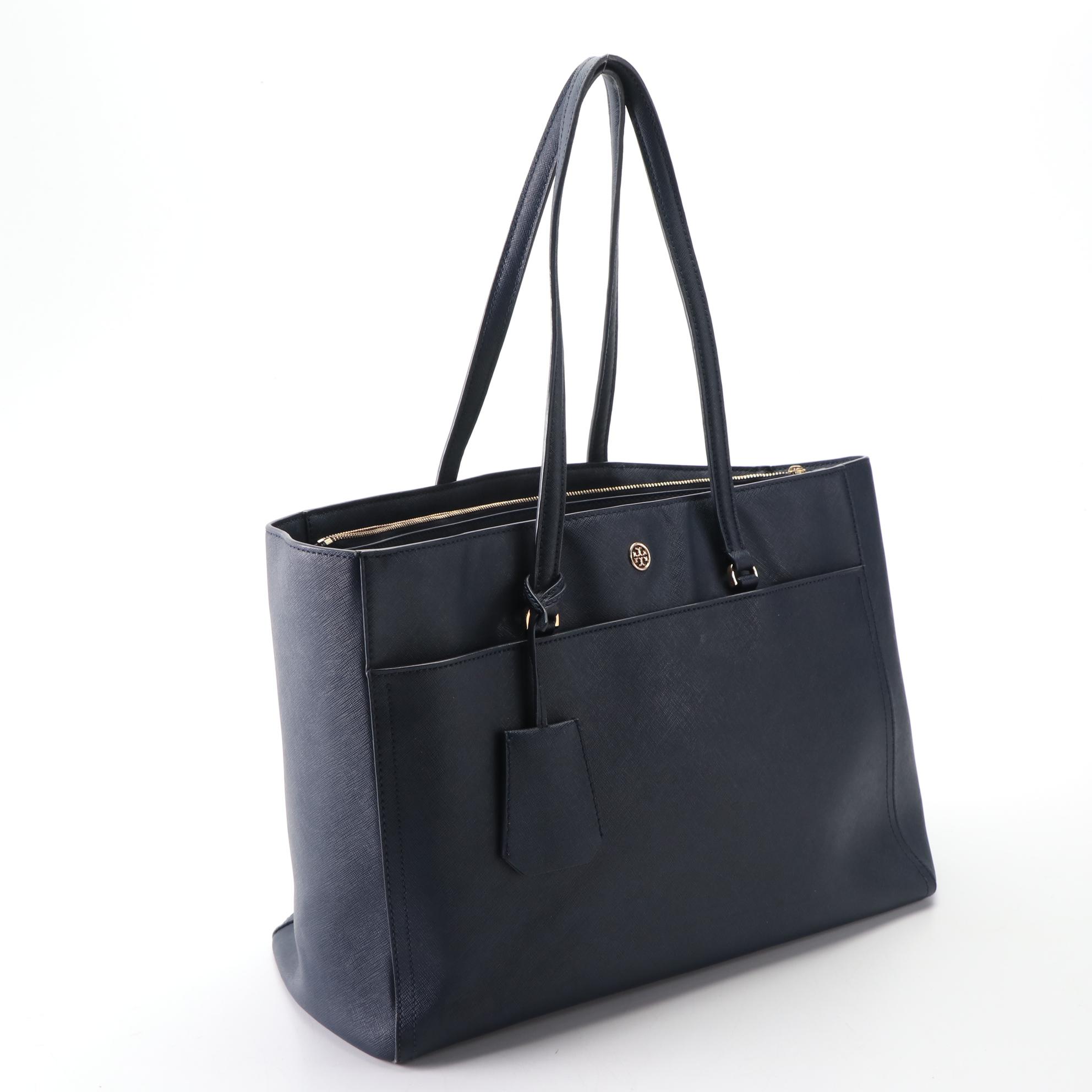 Tory Burch Robinson Tote in Leather and Dooney & Bourke Nylon Crossbody Bag