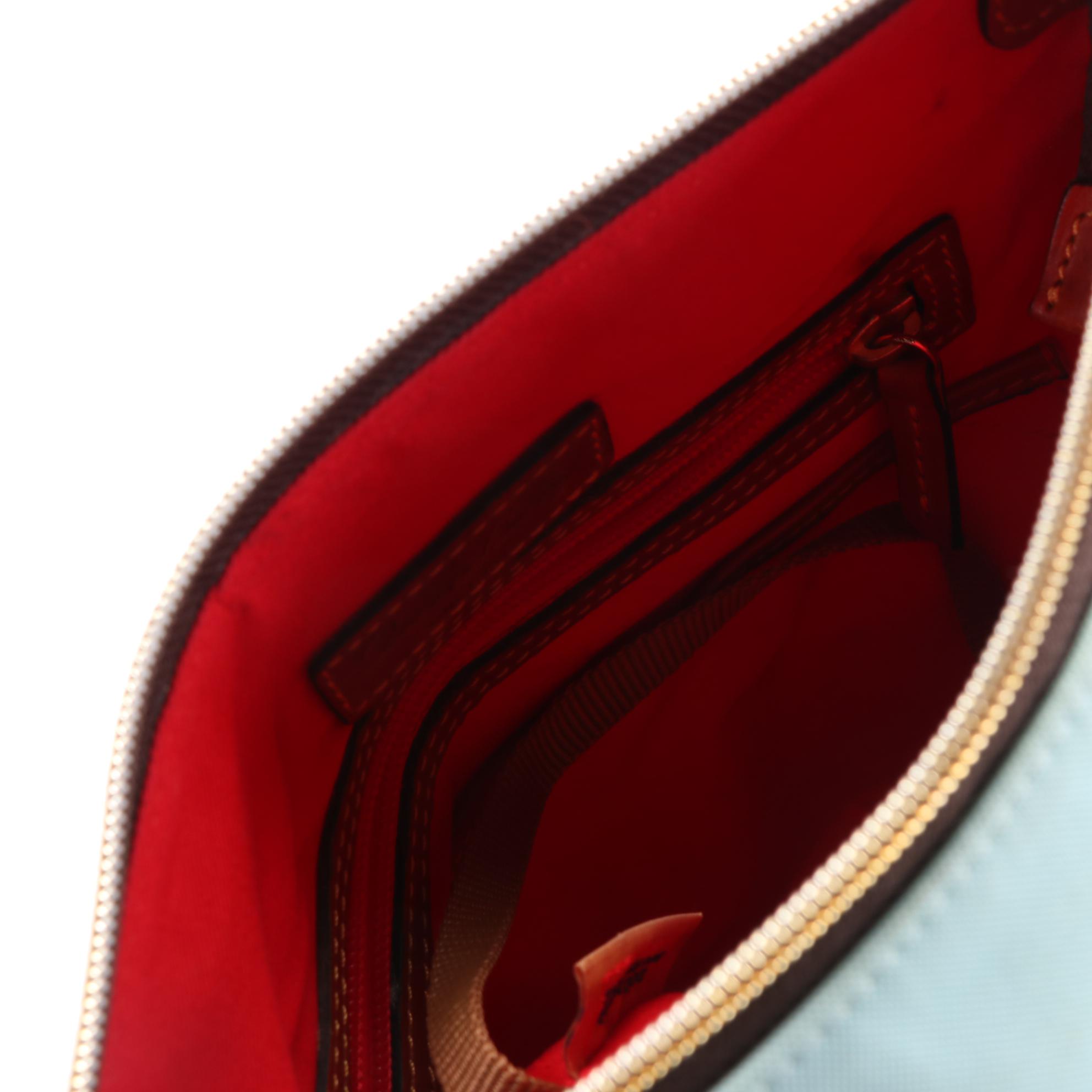 Tory Burch Robinson Tote in Leather and Dooney & Bourke Nylon Crossbody Bag