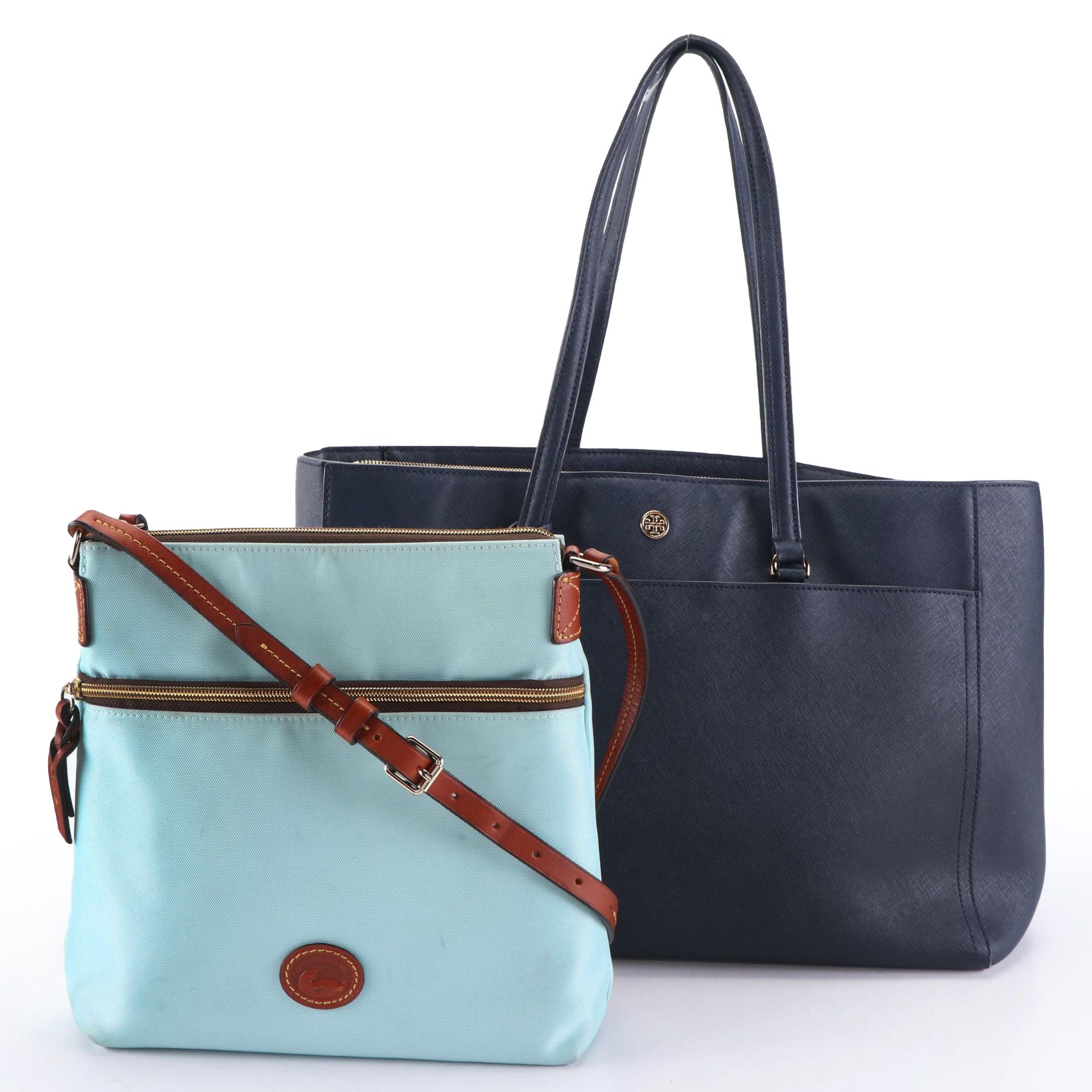 Tory Burch Robinson Tote in Leather and Dooney & Bourke Nylon Crossbody Bag