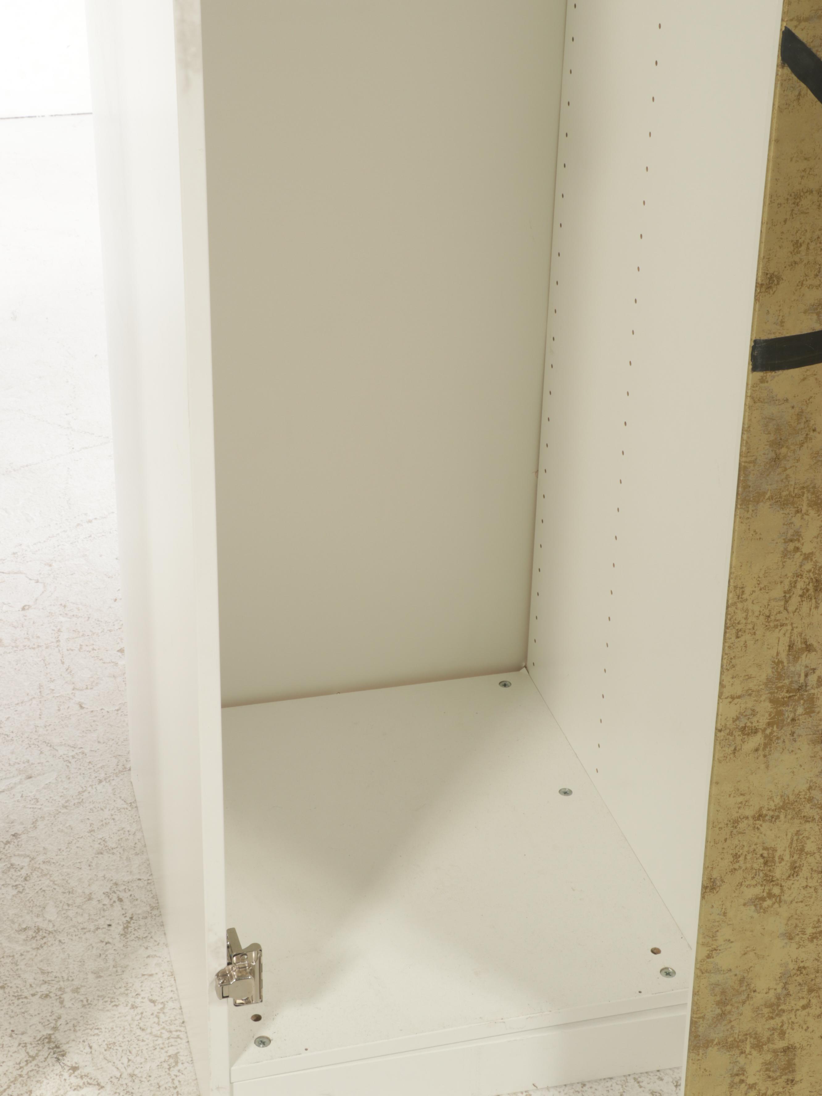 Vinyl Laminated Wardrobe Cabinets with Metallic Graphic Wrap and Cobra Handle