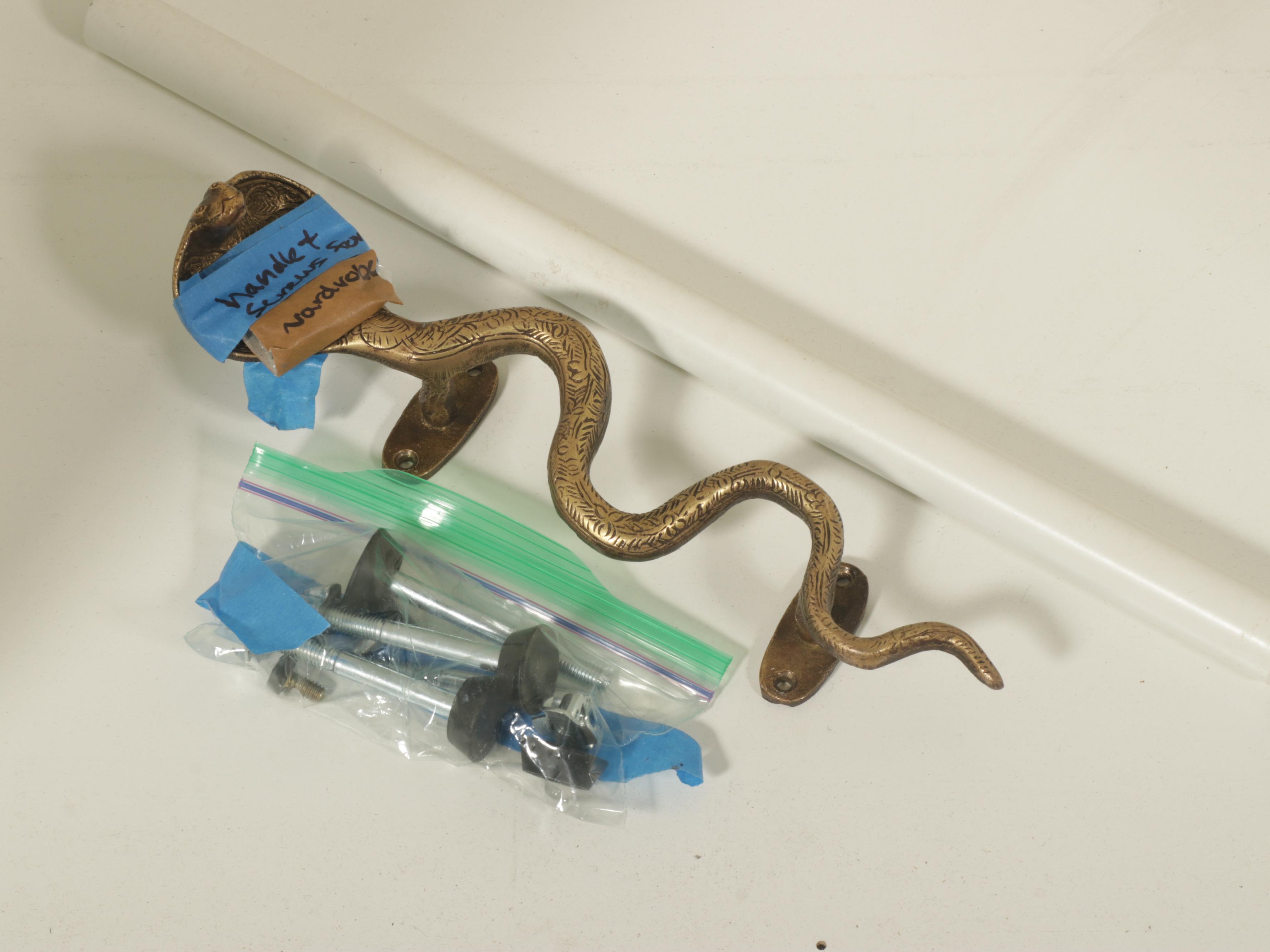 Vinyl Laminated Wardrobe Cabinets with Metallic Graphic Wrap and Cobra Handle