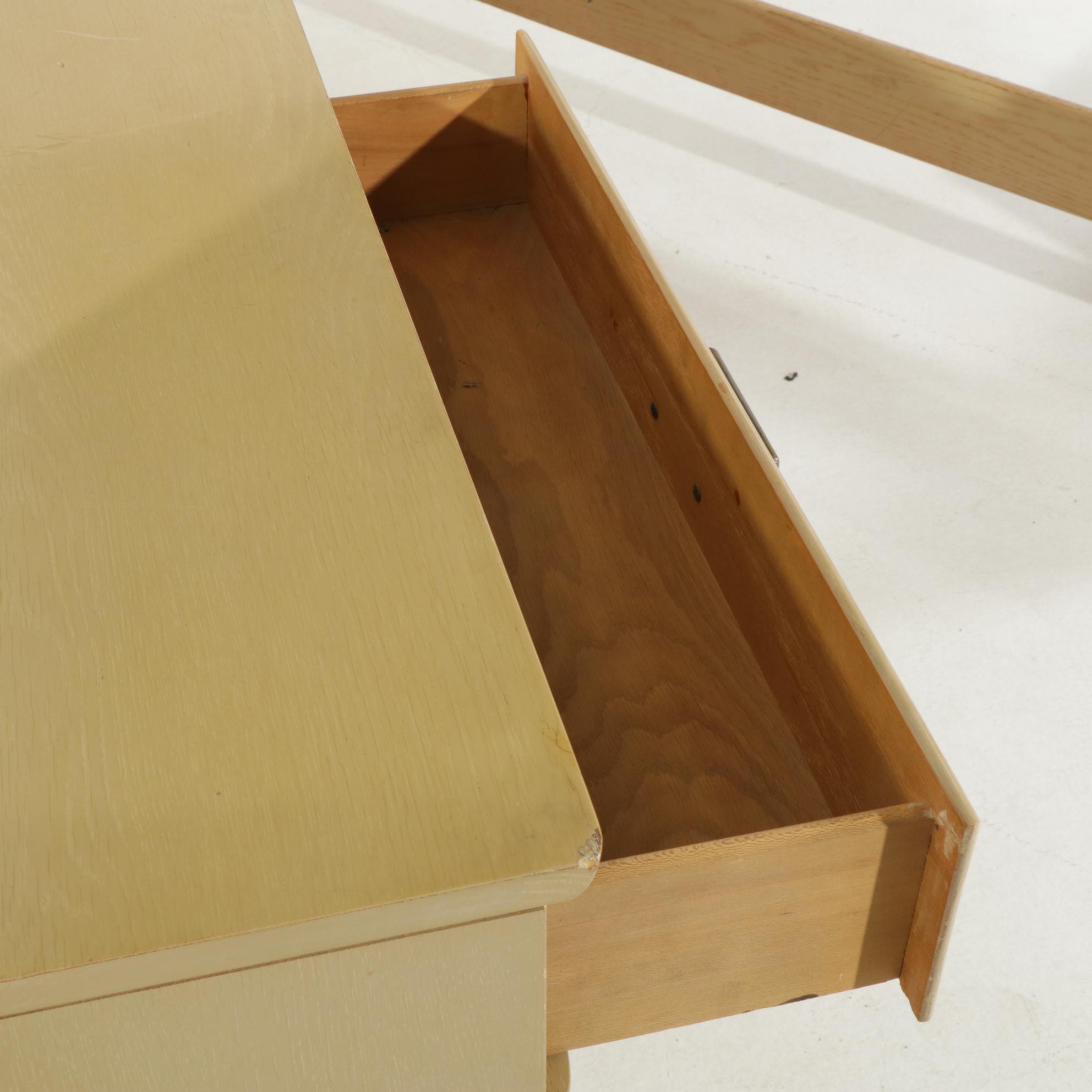 Mengel Mid Century Modern Blonde-Finish Wooden Bedroom Suite