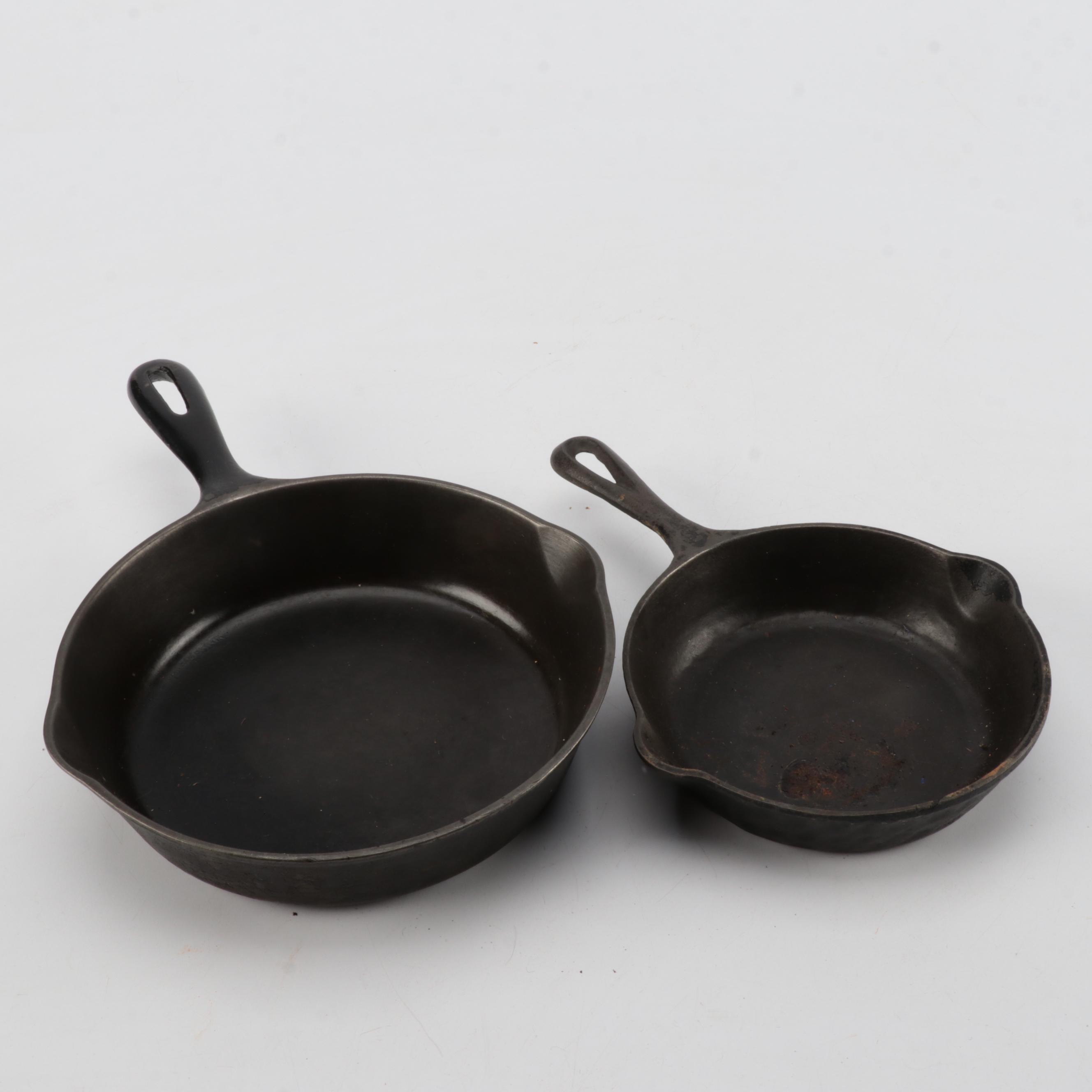 Wagner's 10 1/2 Inch Chicken Fryer with Other Cast Iron Skillets and Pans