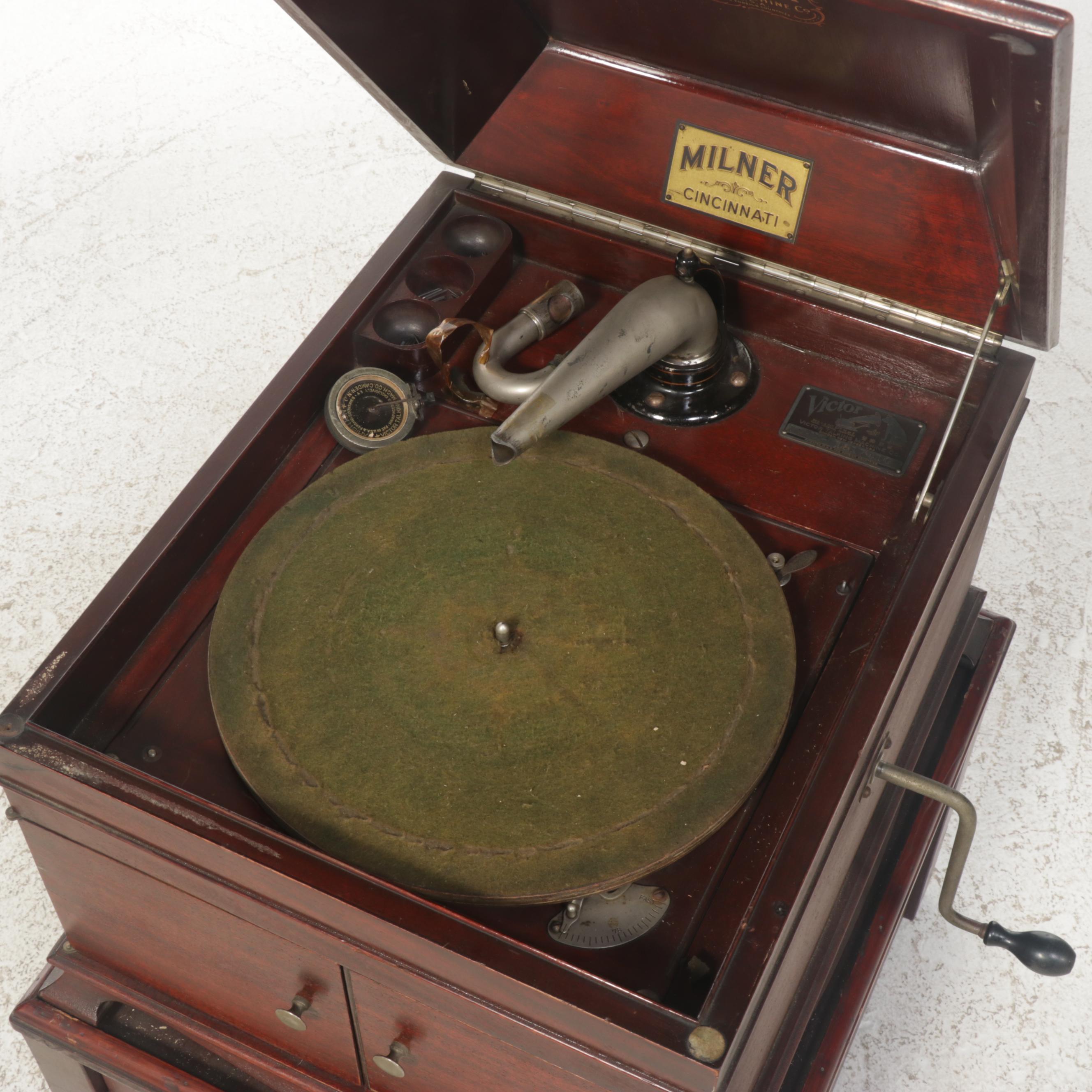 Victor-Victrola VV-IX Phonograph & Stand, Retailed by Milner of ...