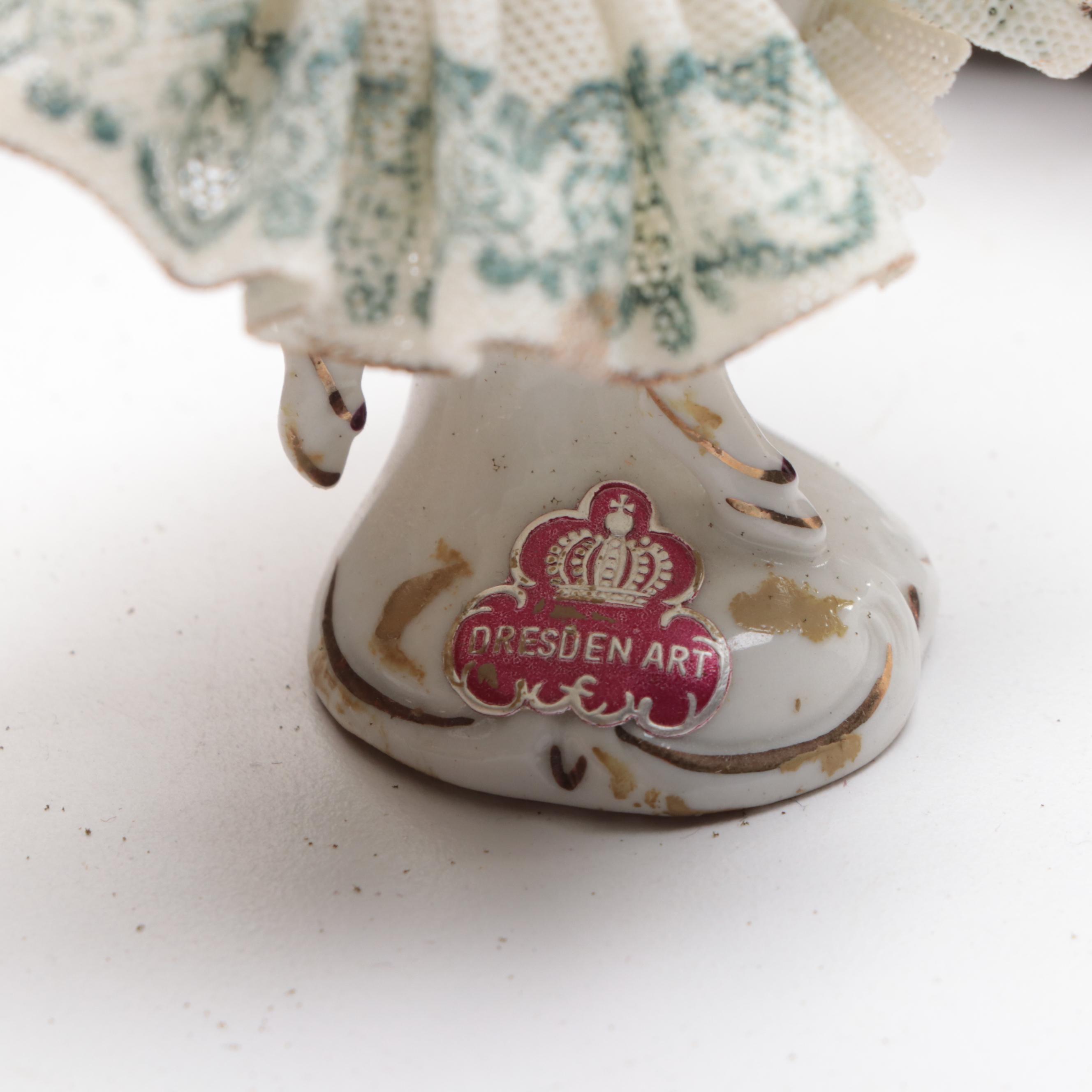 Hand-Painted Floral Motif Porcelain Trinket Box with More Vanity Accessories