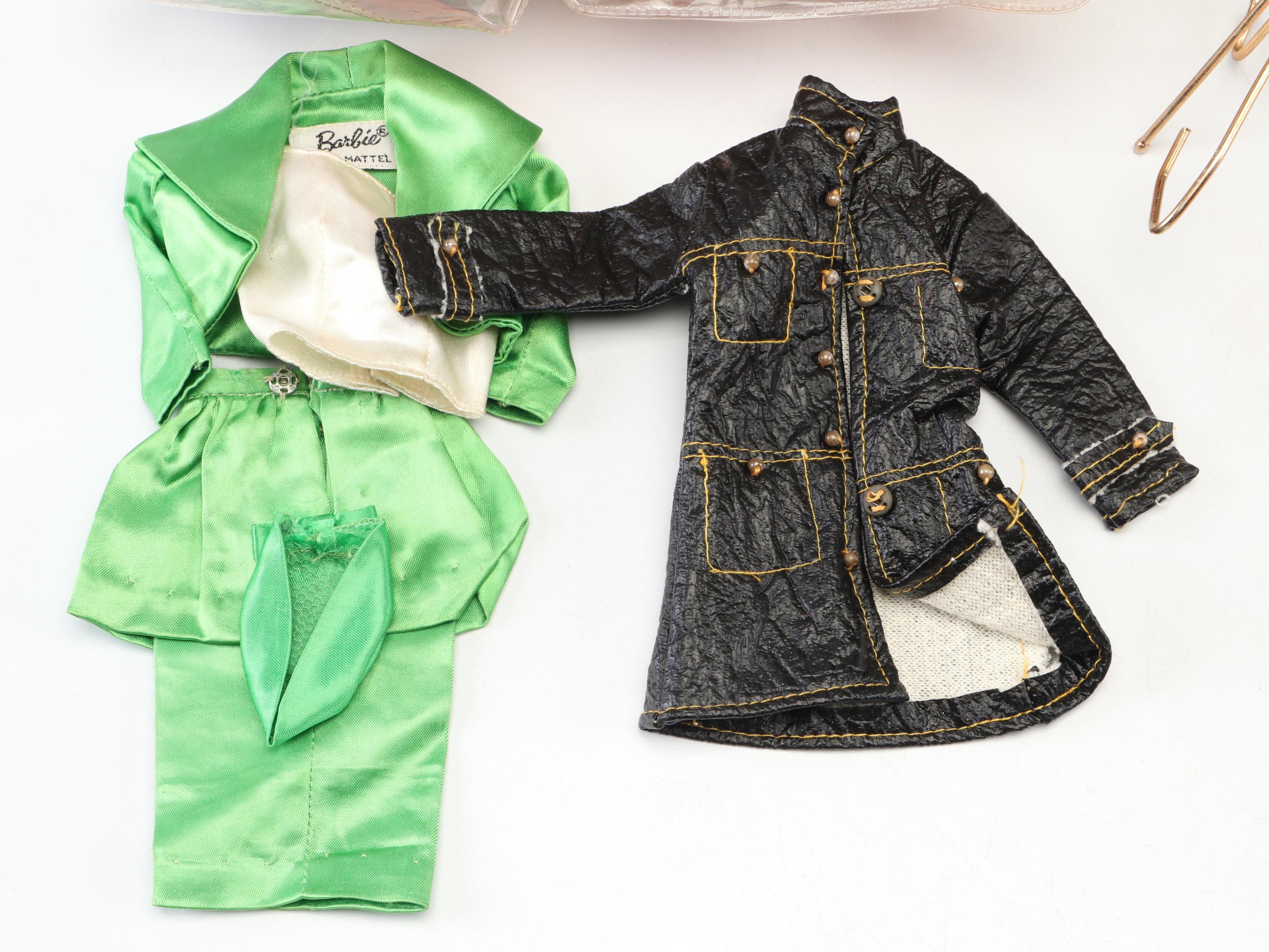 Mattel Twist and Turn Barbie and Casey Dolls with Tammy Doll and Case