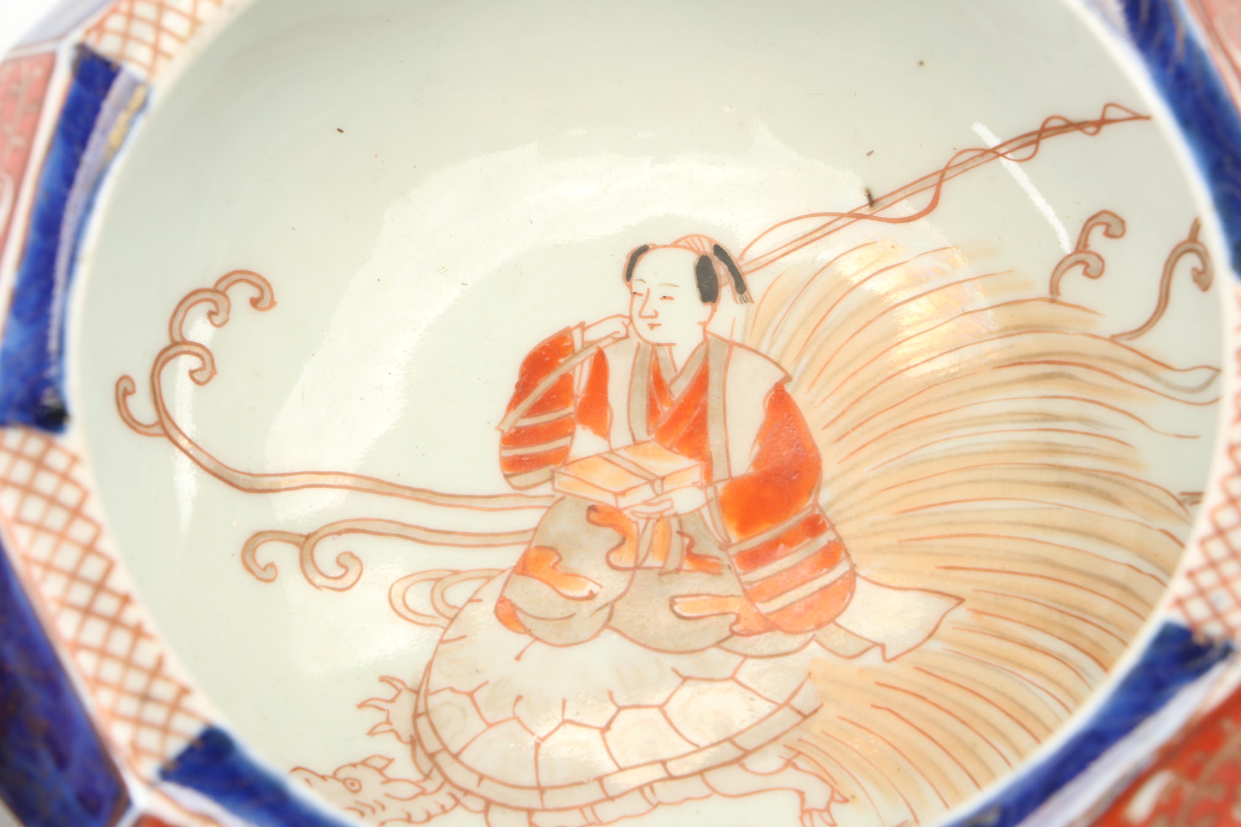 Japanese Imari Porcelain Hexagonal Fish Bowls with Stands