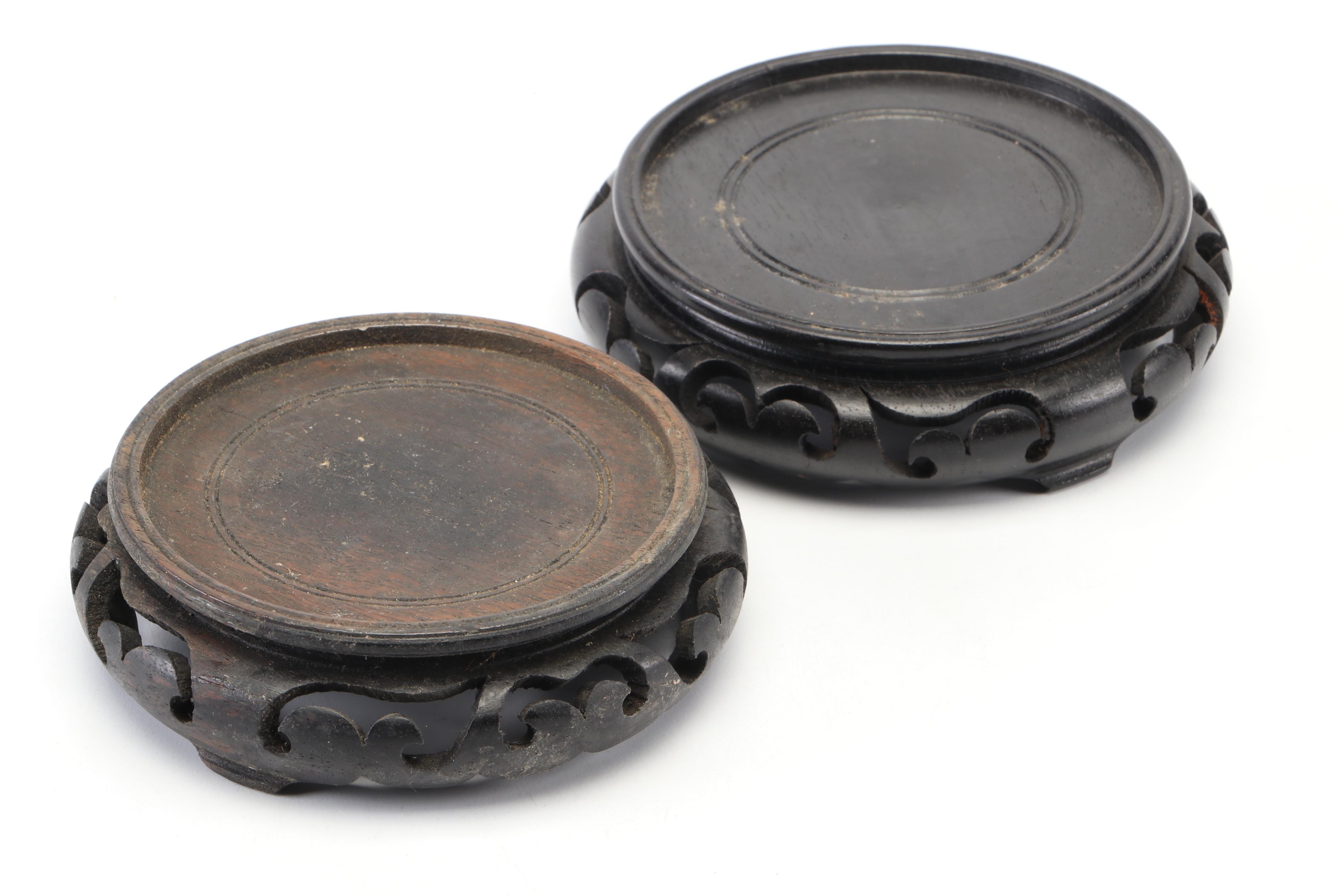 Japanese Imari Porcelain Hexagonal Fish Bowls with Stands