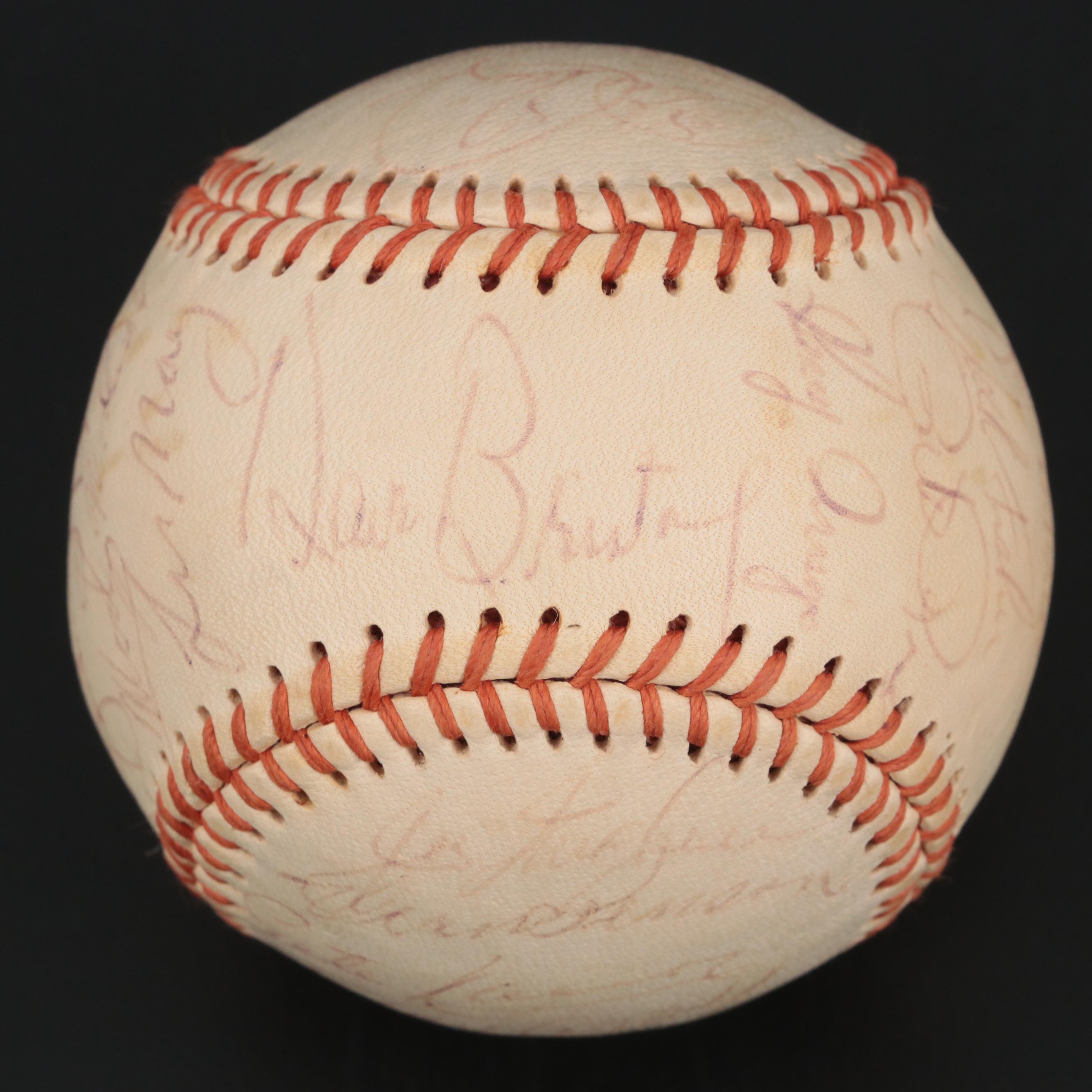 1969 Cincinnati Reds Team Signed Baseball Featuring Johnny Bench and Tony Pérez