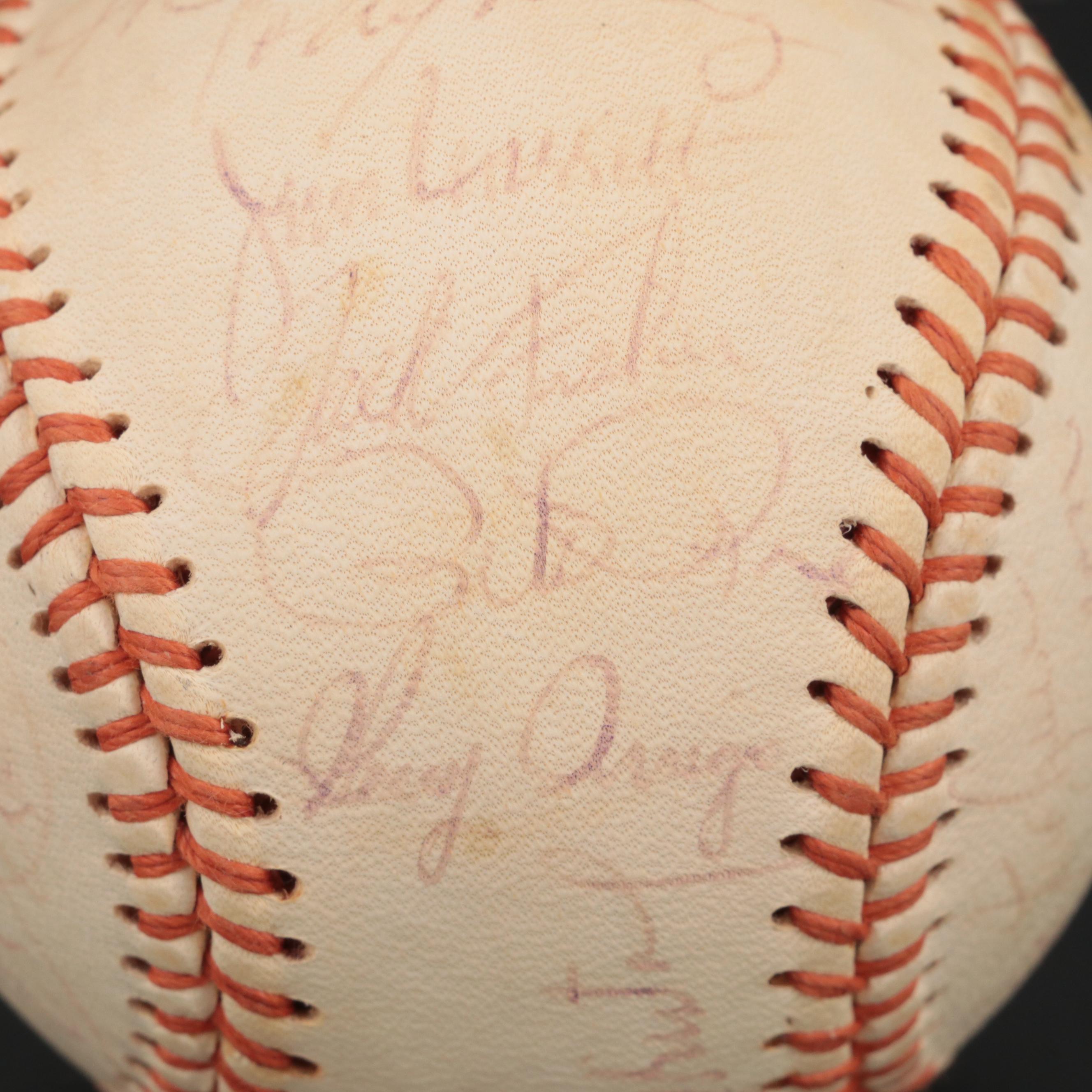1969 Cincinnati Reds Team Signed Baseball Featuring Johnny Bench and Tony Pérez