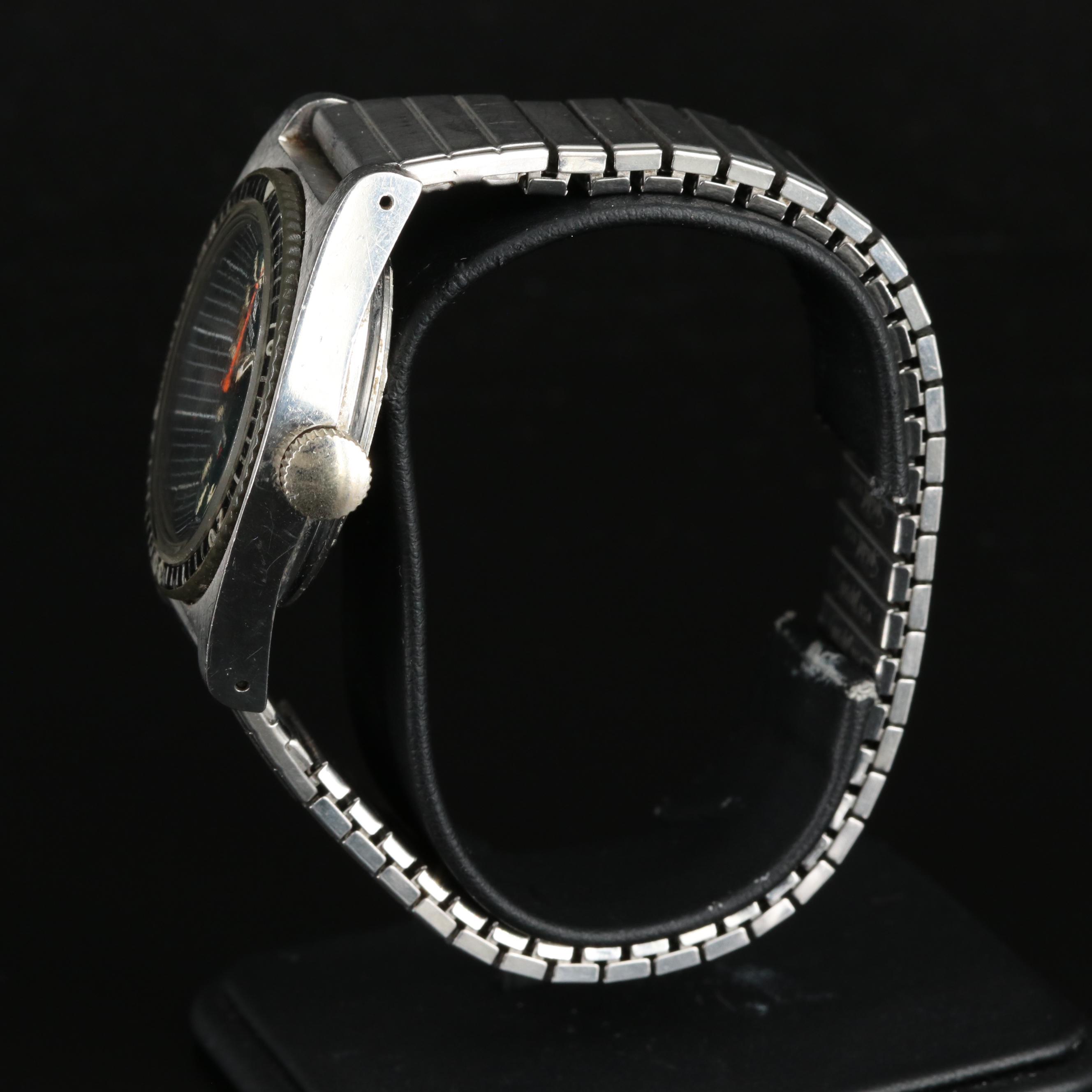 Vintage Tissot PR-516 Automatic Watch