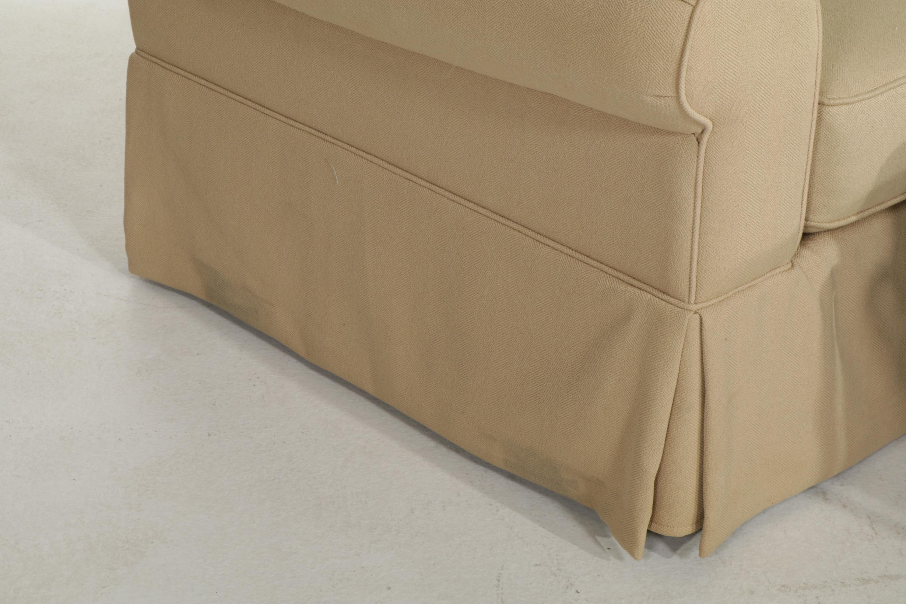 Haverty's Upholstered Sectional Sleeper Sofa