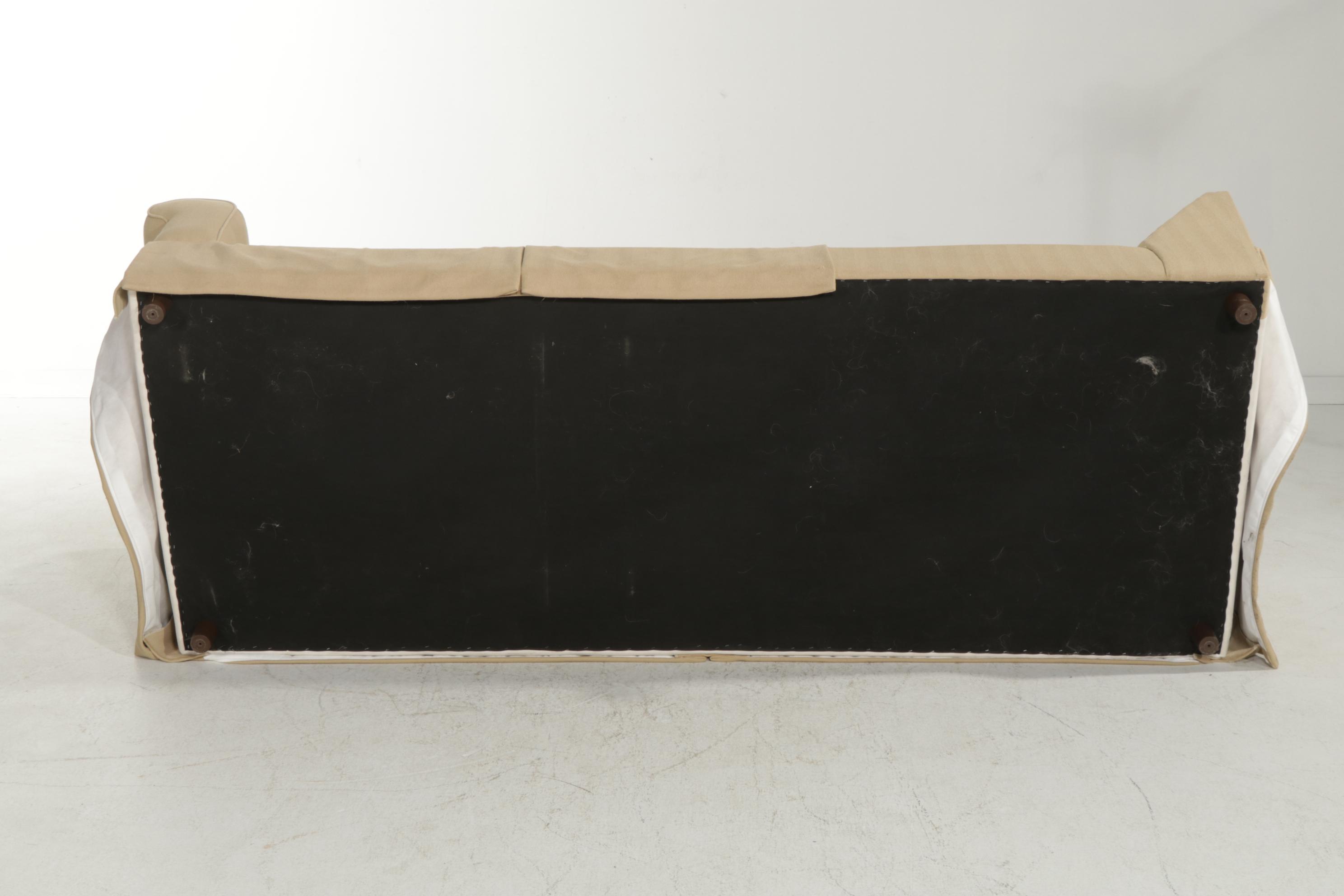 Haverty's Upholstered Sectional Sleeper Sofa