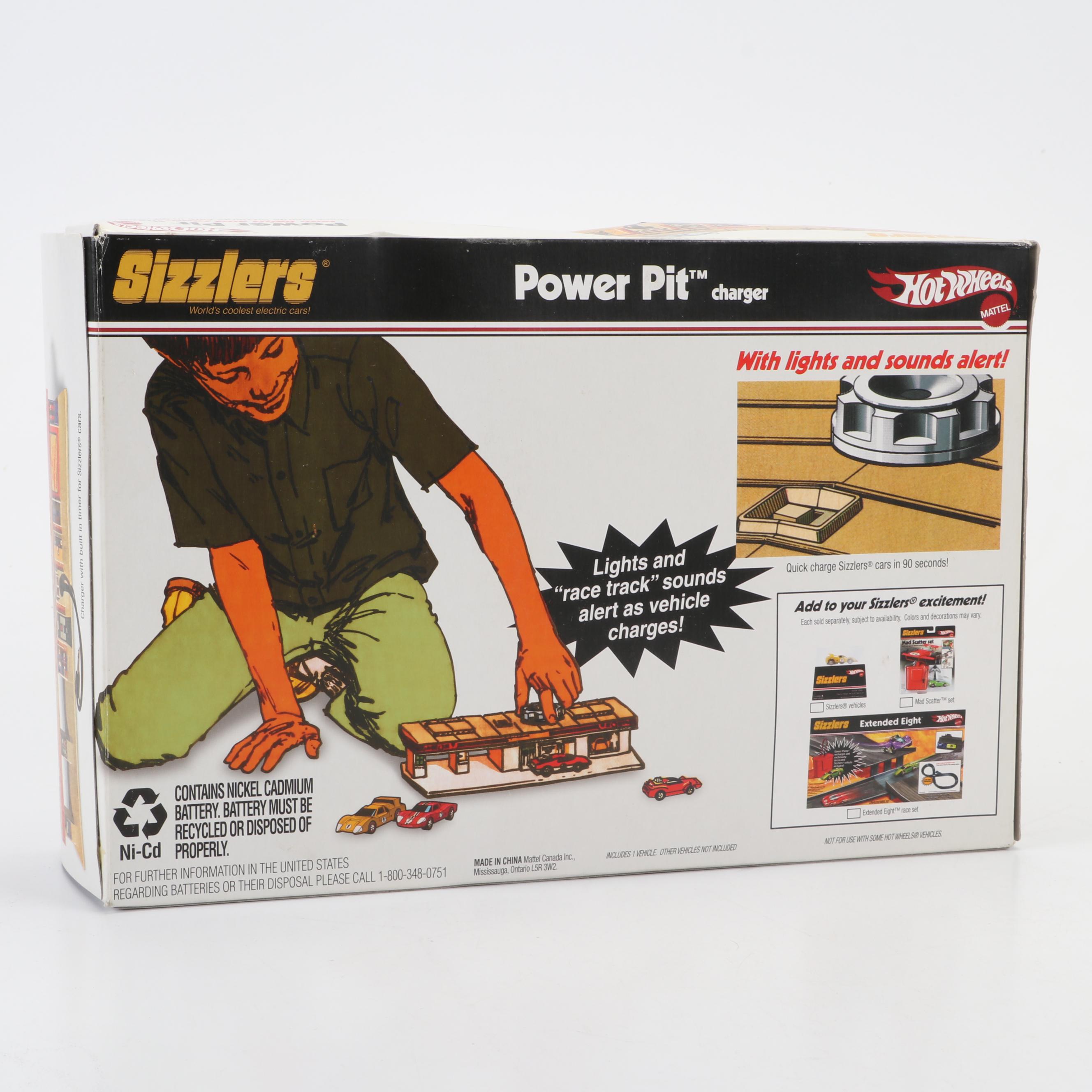 Hot Wheels Sizzlers Power Pit with Toy Cars Including '31 Doozie