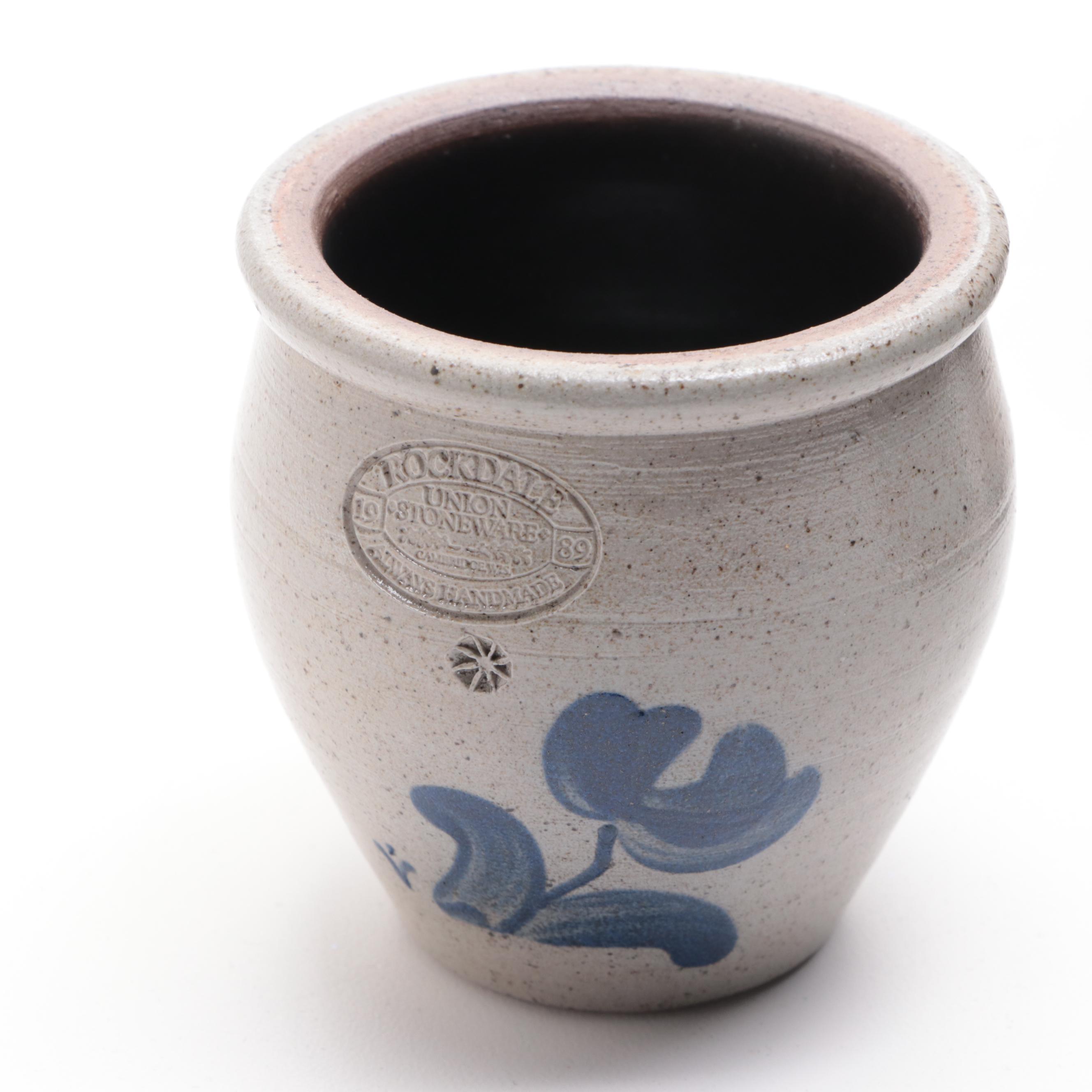 Country Christmas Décor Collection with Teddy Bear in Windsor Chair